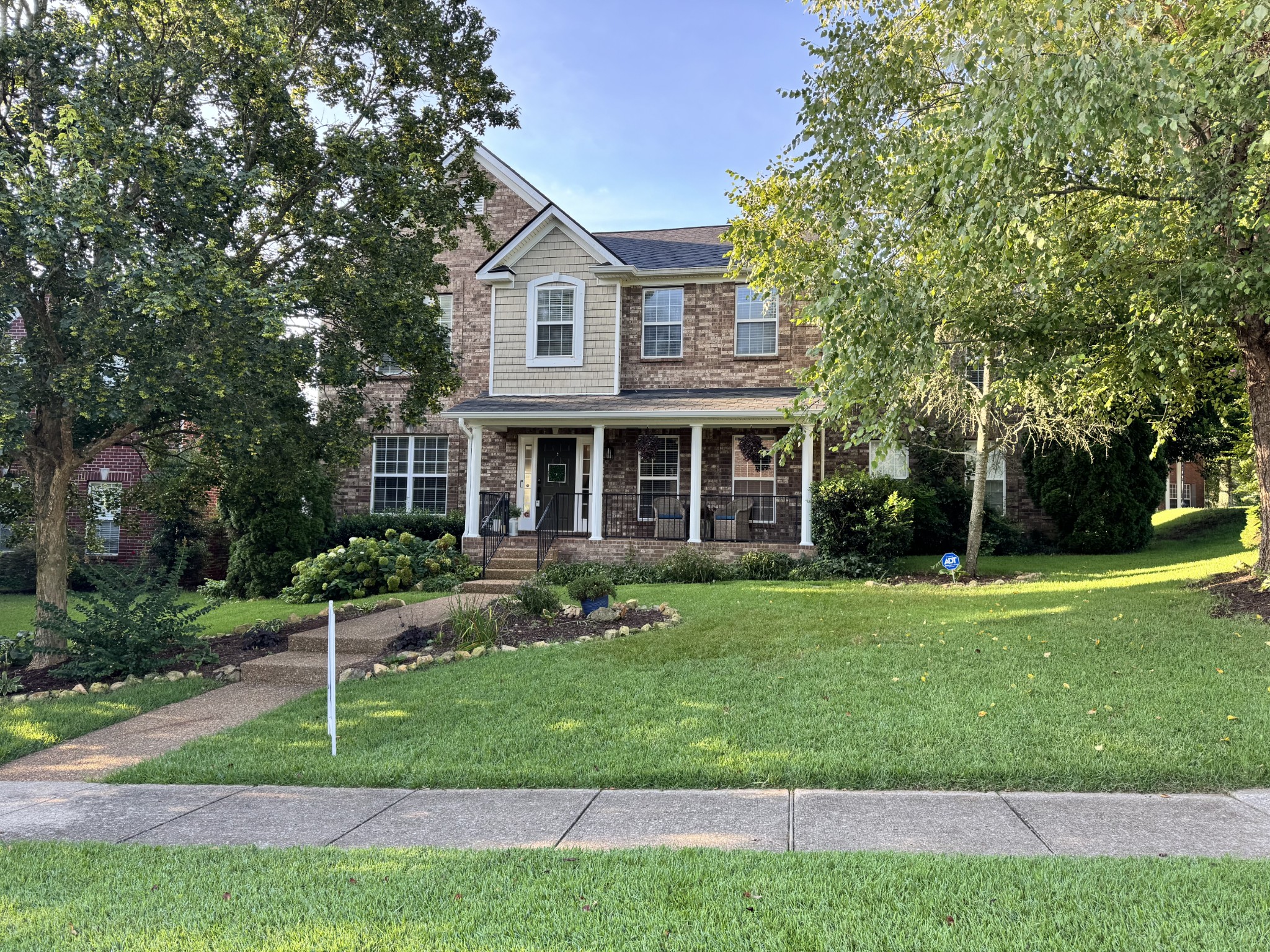 1209 Habersham Way Property Photo 1