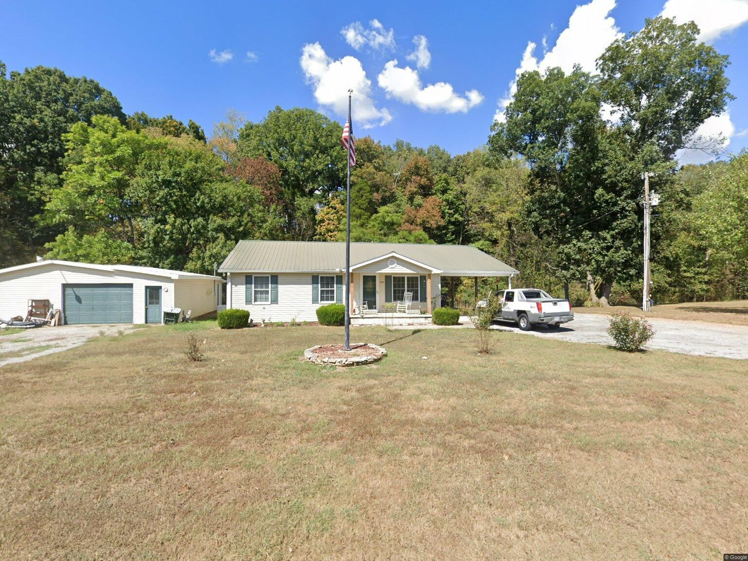 8986 Owens Chapel Rd Property Photo 1