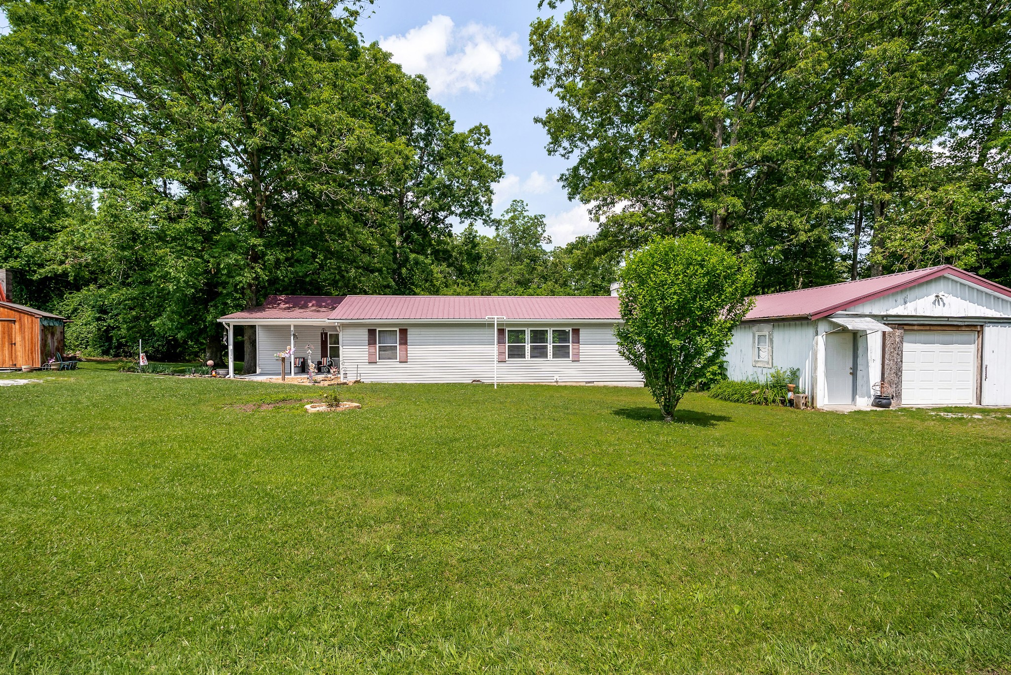 89 Elm Ln Property Photo 34