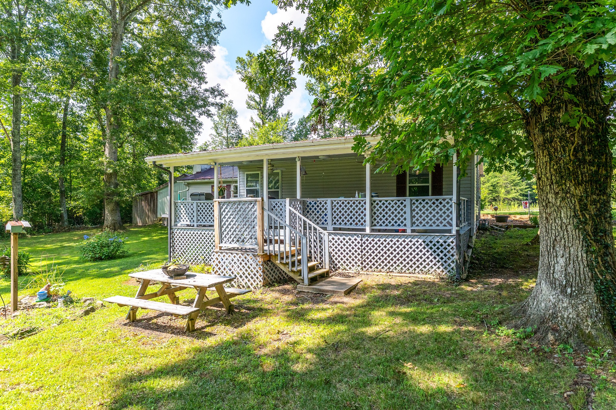 89 Elm Ln Property Photo 46