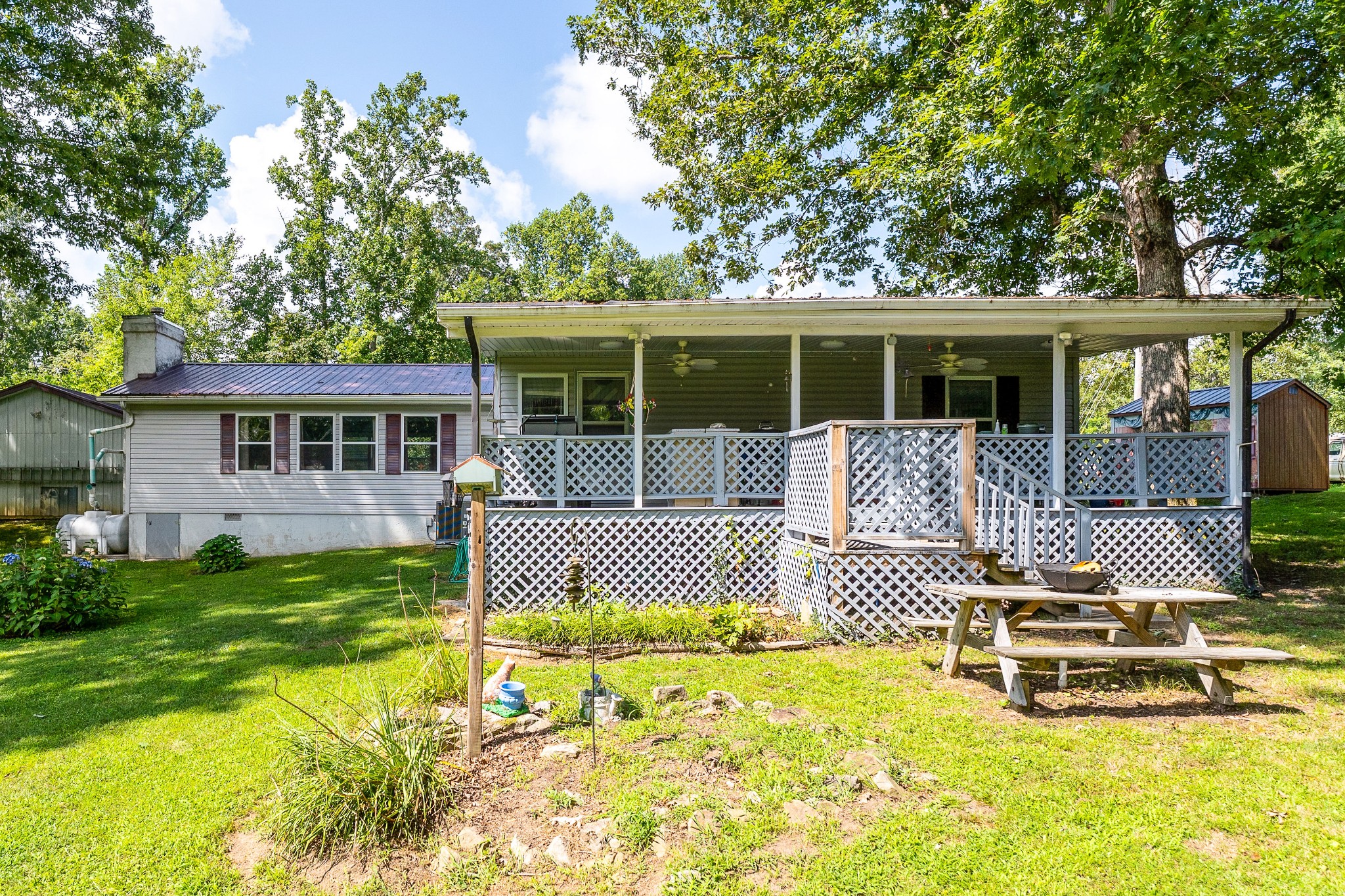 89 Elm Ln Property Photo 47