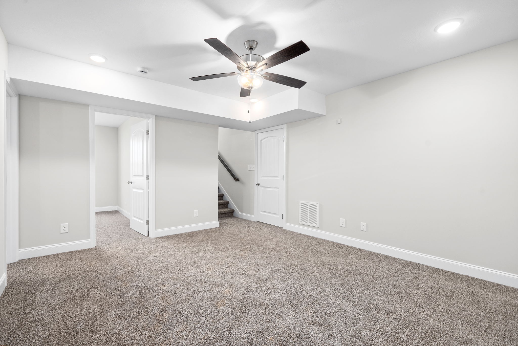 1258 Elizabeth Lane Property Photo 25