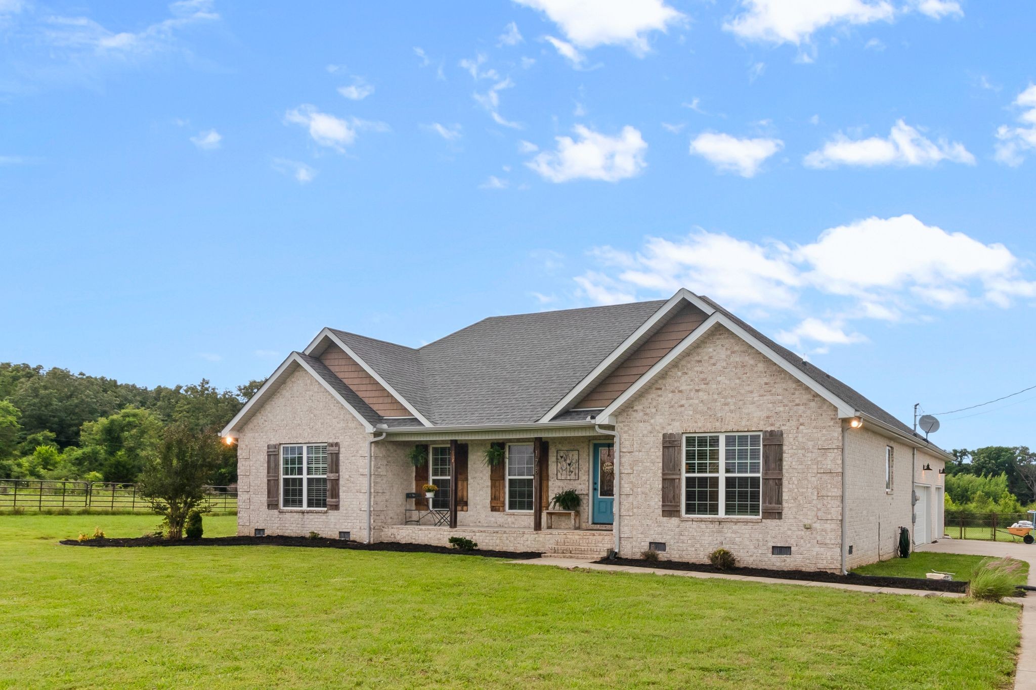 178 Putman Well Rd Property Photo 1