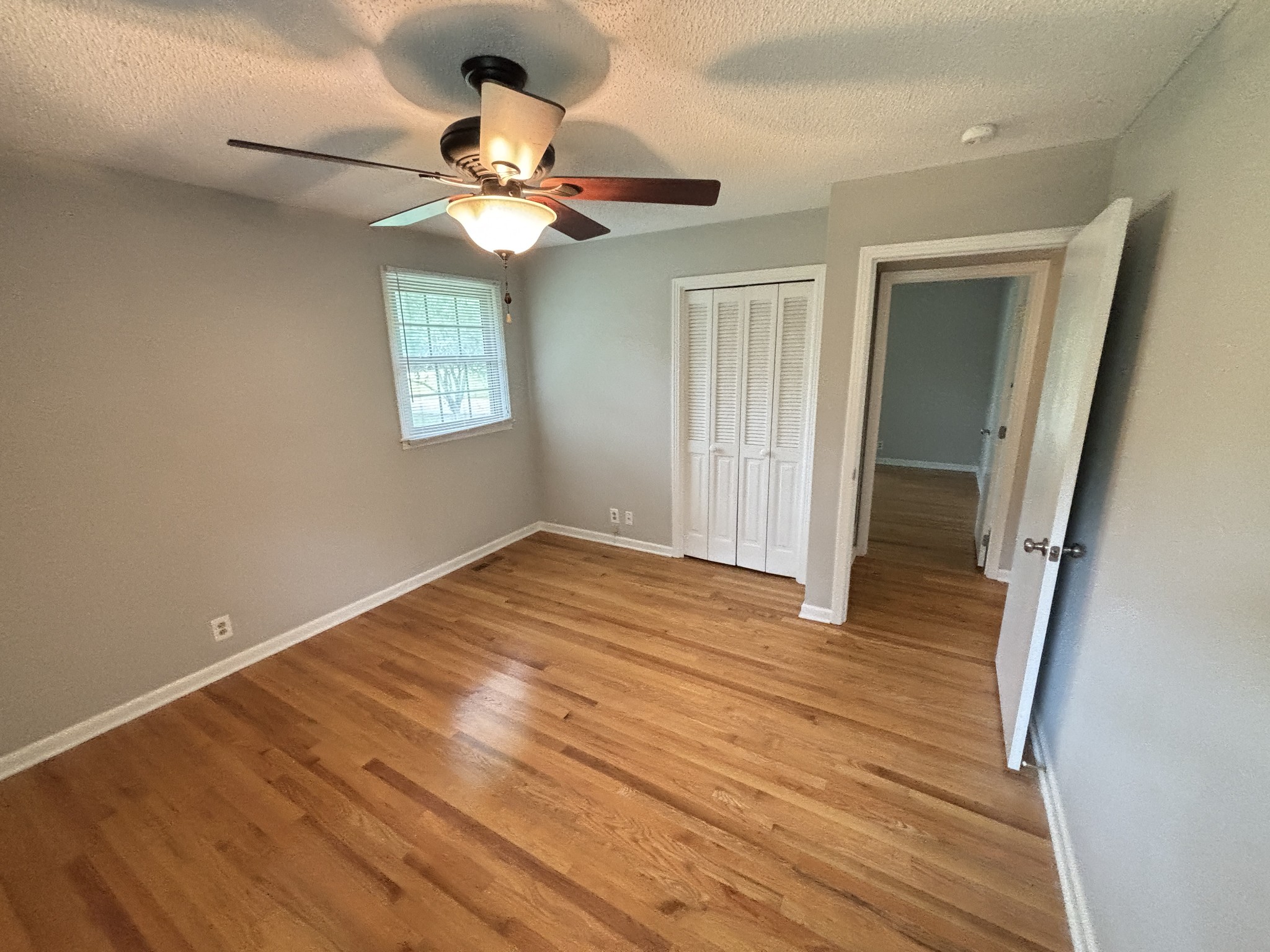 106 Laurel Ln Property Photo 13