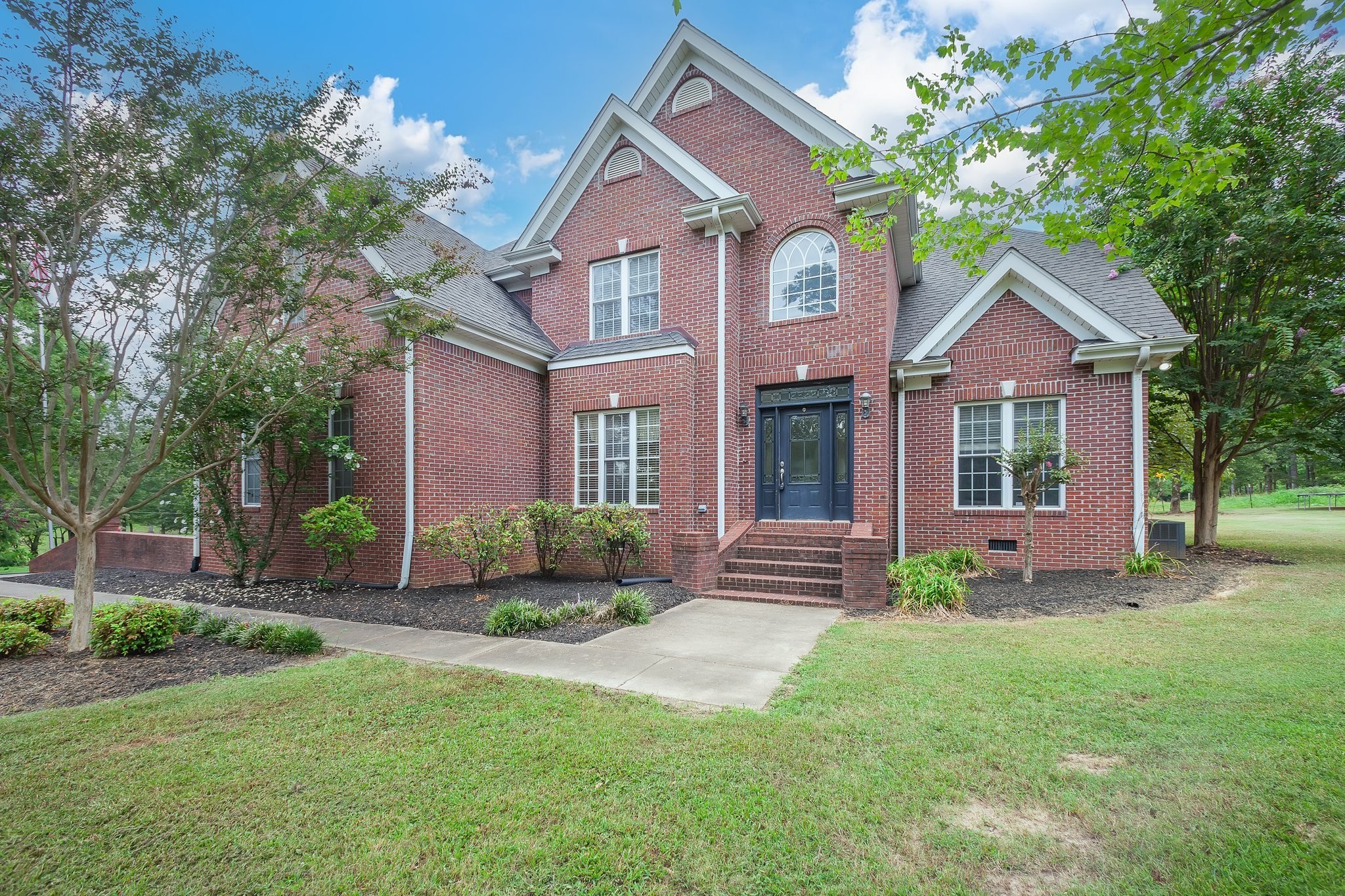 118 Stonebridge Property Photo 1