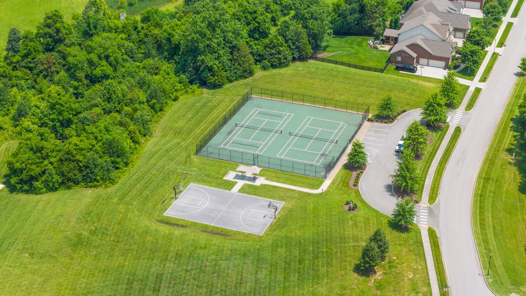 6826 Falls Ridge Ln Property Photo 94