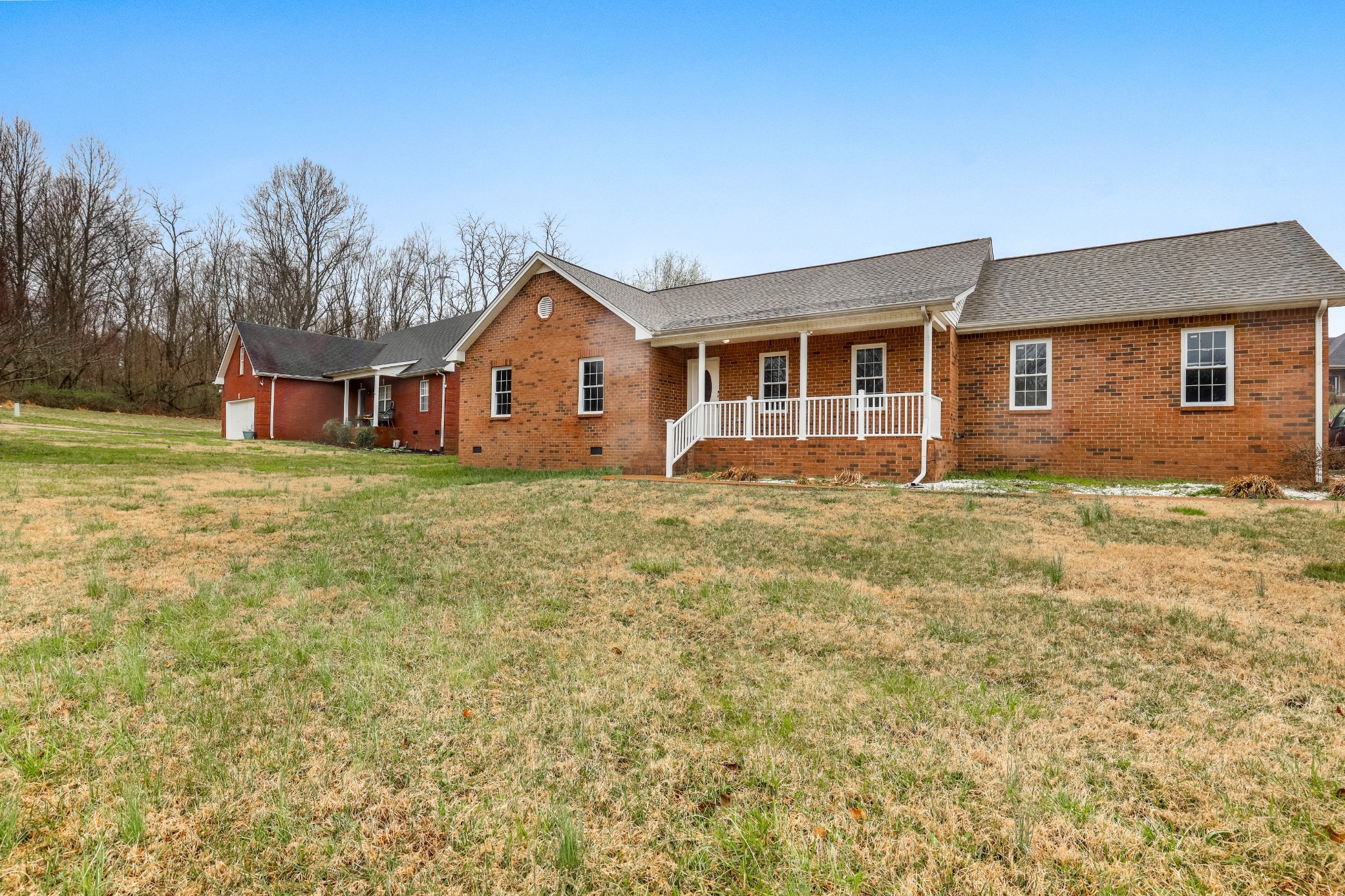 458 Robins Trl Property Photo 1