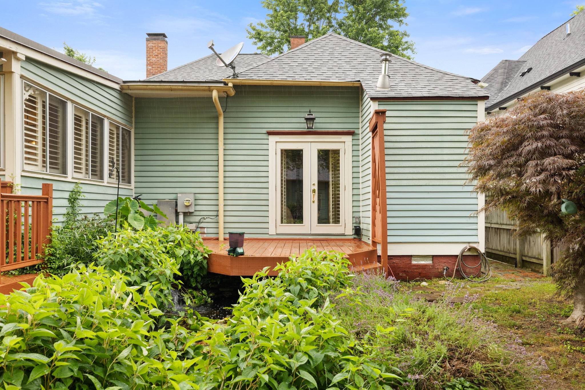 906 Fatherland St Property Photo 75