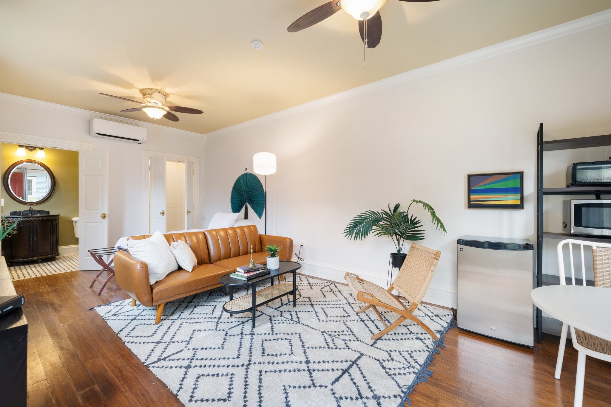 906 Fatherland St Property Photo 87