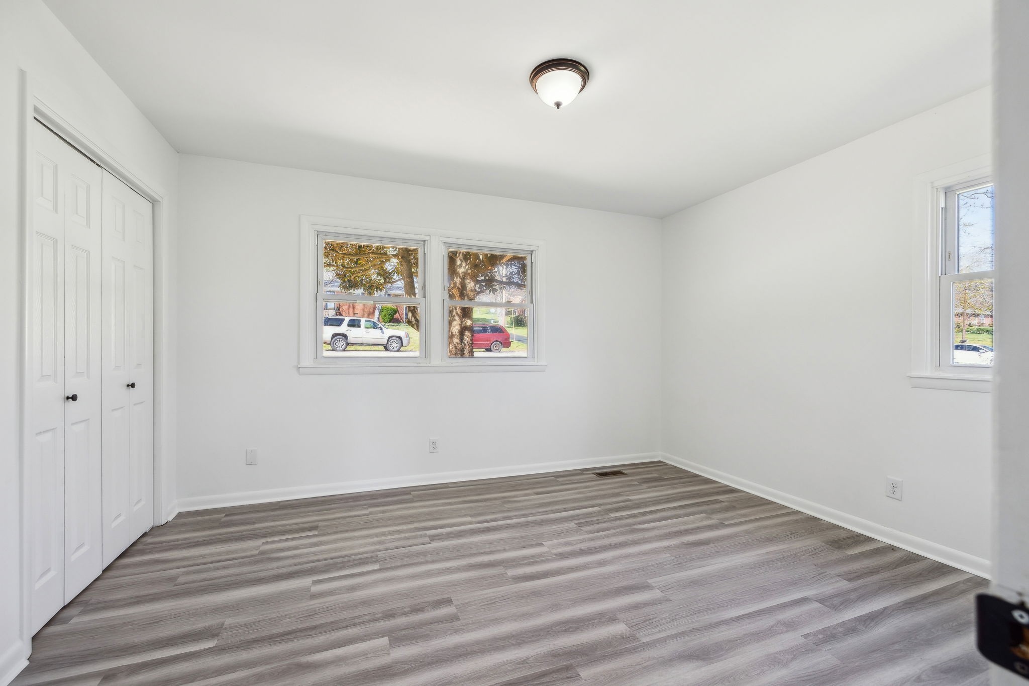 1536 Sandy St Property Photo 24