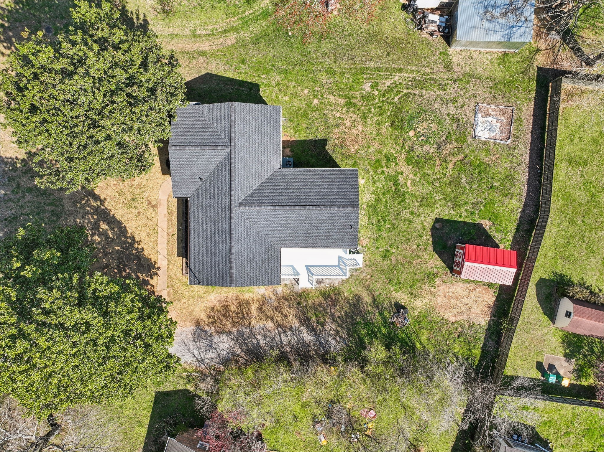 1536 Sandy St Property Photo 45