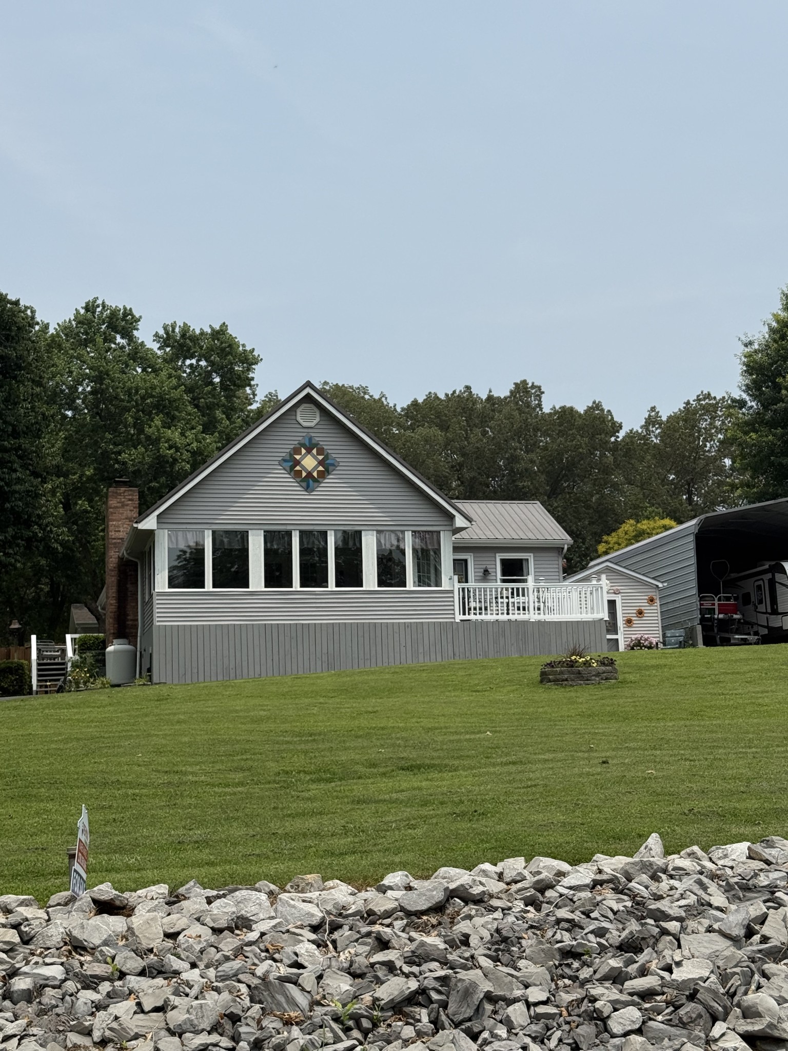 70 Nancy Ave Property Photo 1