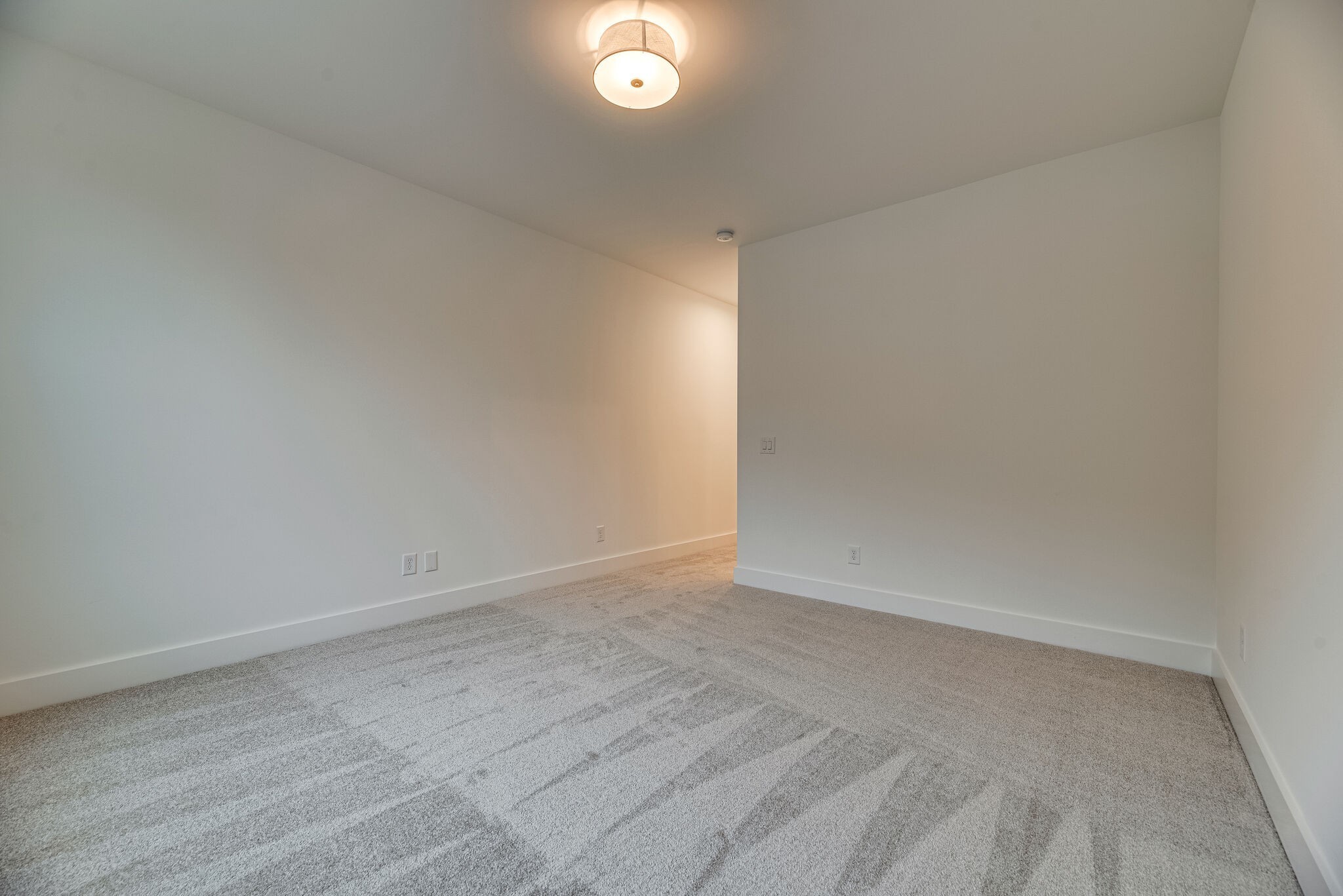 117 Shadow Springs Dr Property Photo 34