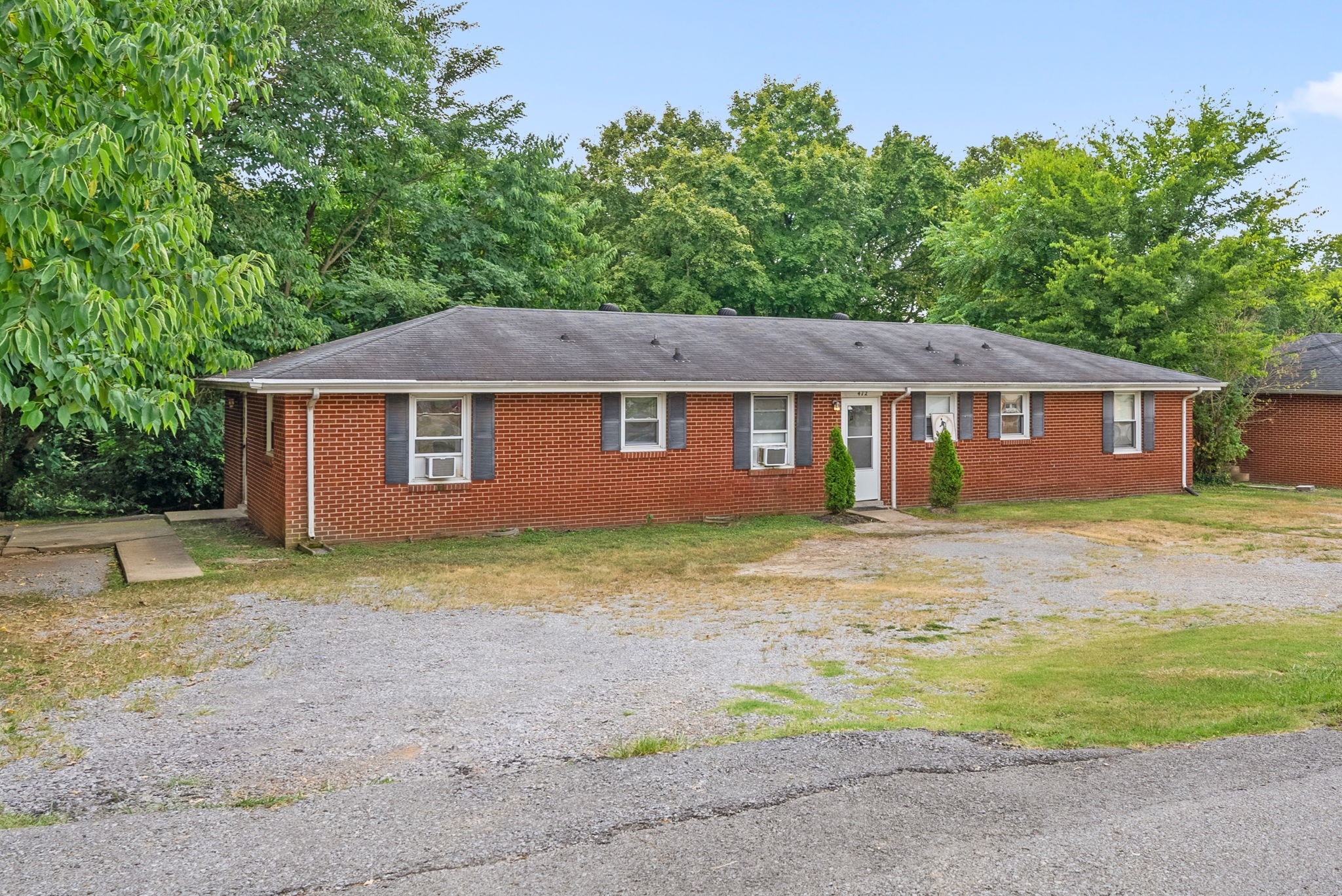 474 Circle Drive Property Photo 1