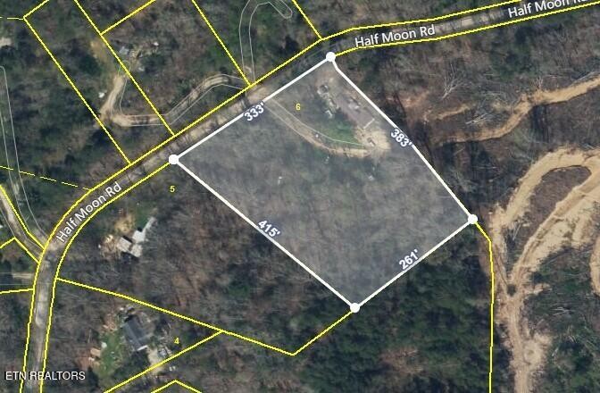490 Half Moon Rd Property Photo 1