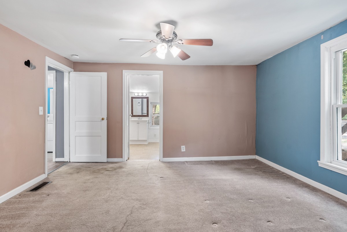 972 Weeping Willow Rd Property Photo 18