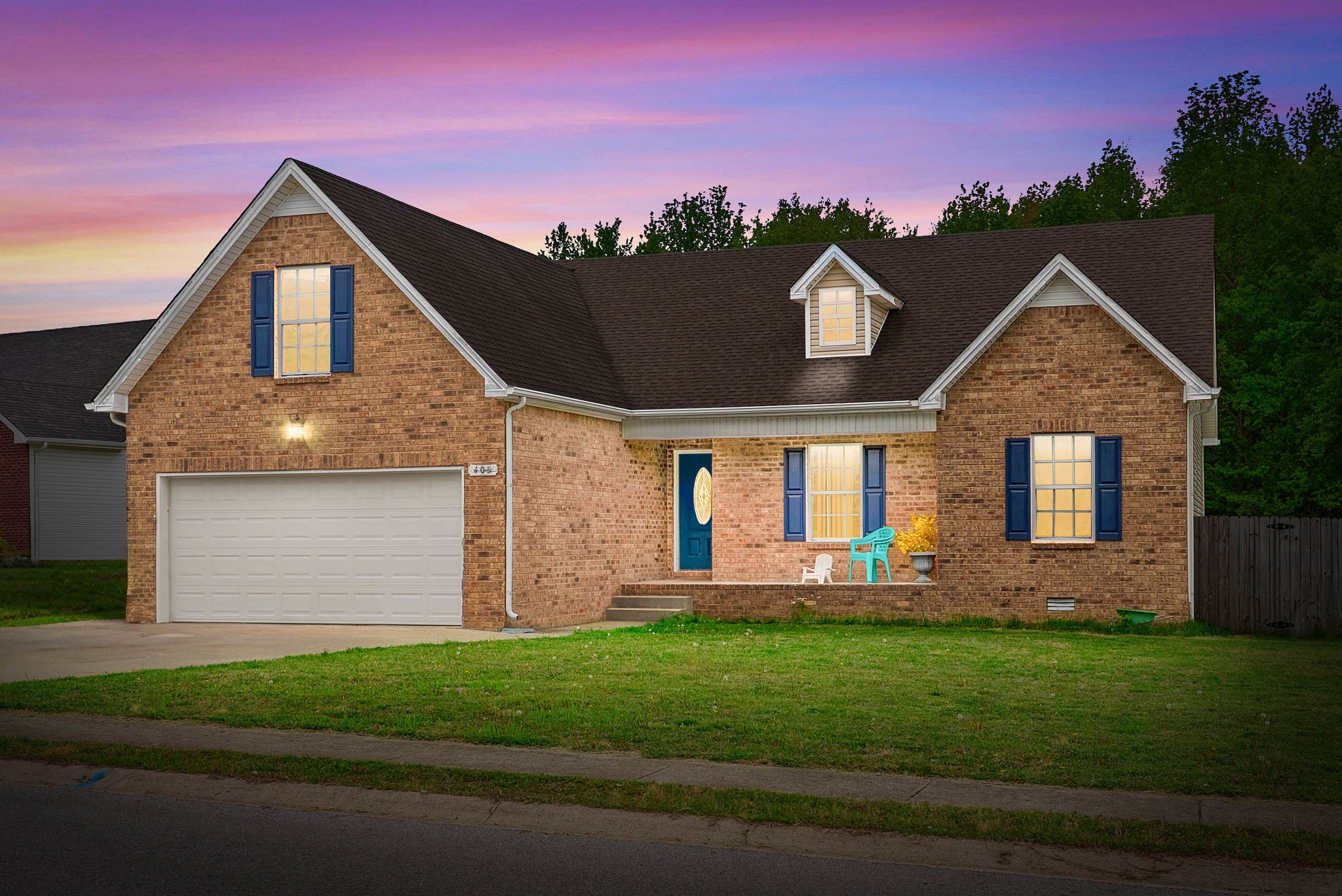 405 Chestnut Grove Way Property Photo 1