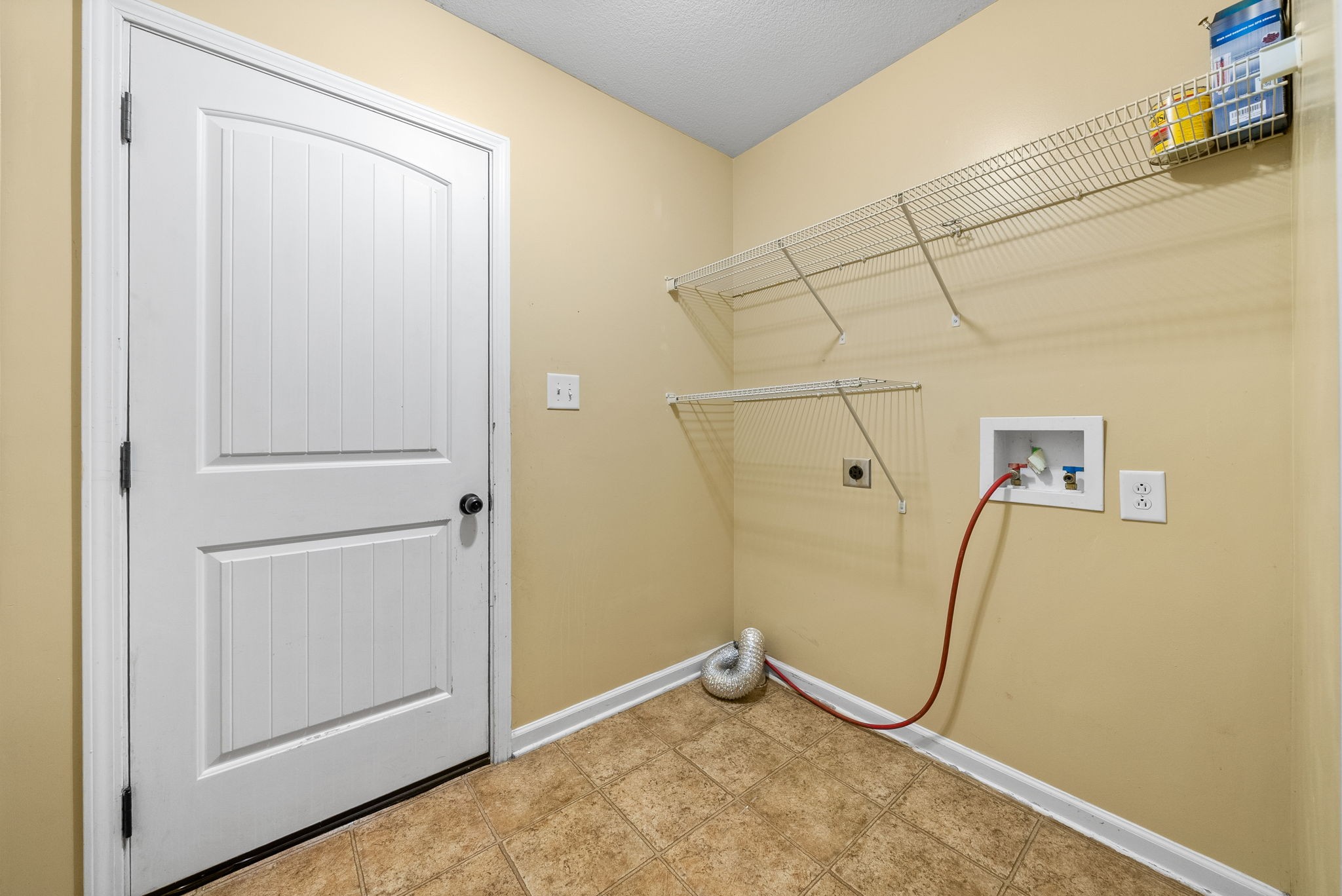 405 Chestnut Grove Way Property Photo 21