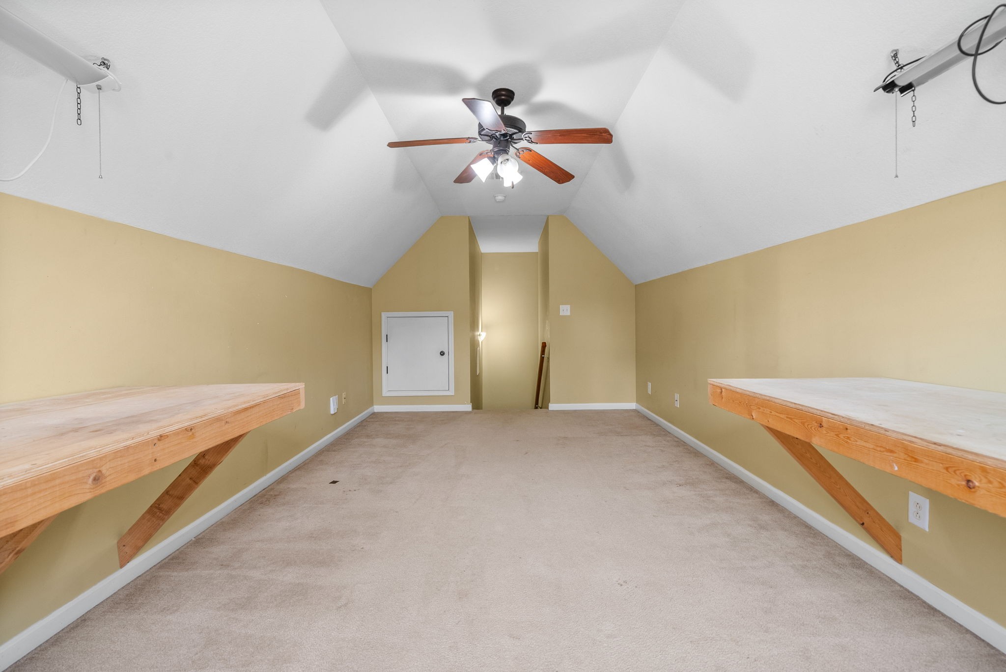 405 Chestnut Grove Way Property Photo 23