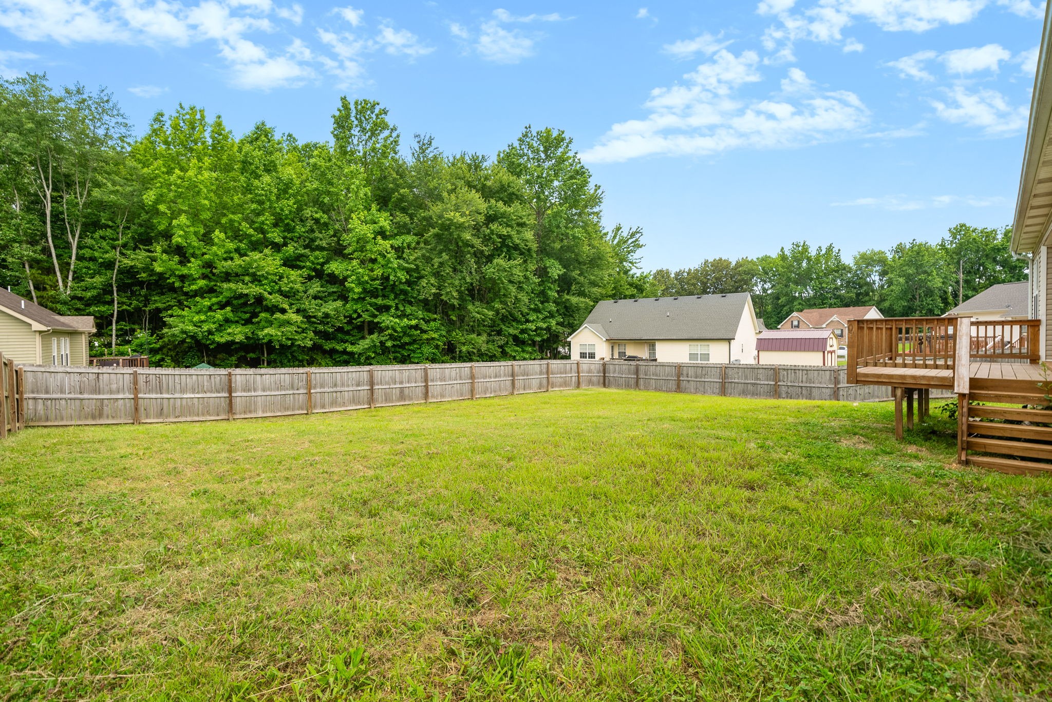 405 Chestnut Grove Way Property Photo 25