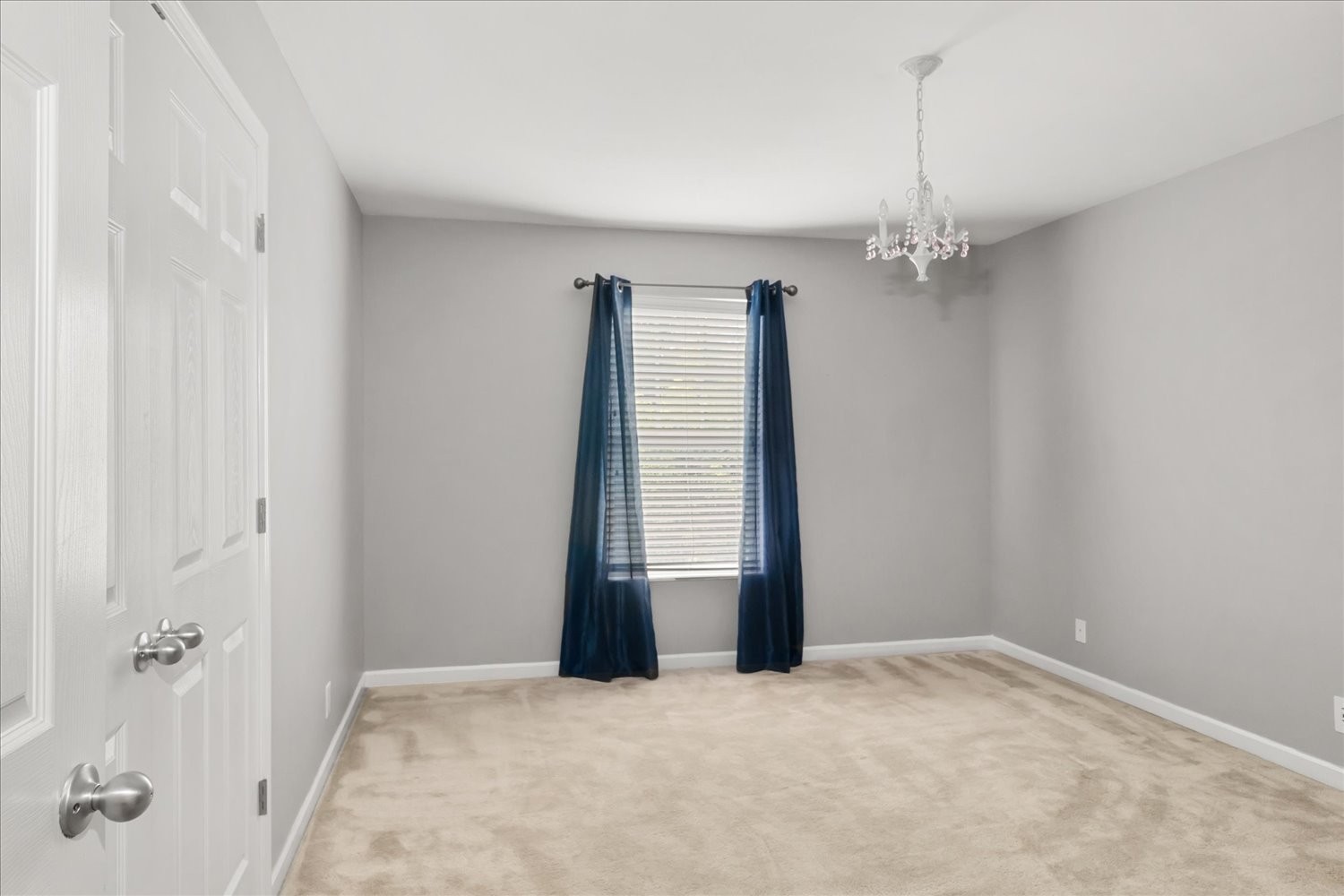 1164 Sydney Ter Property Photo 20