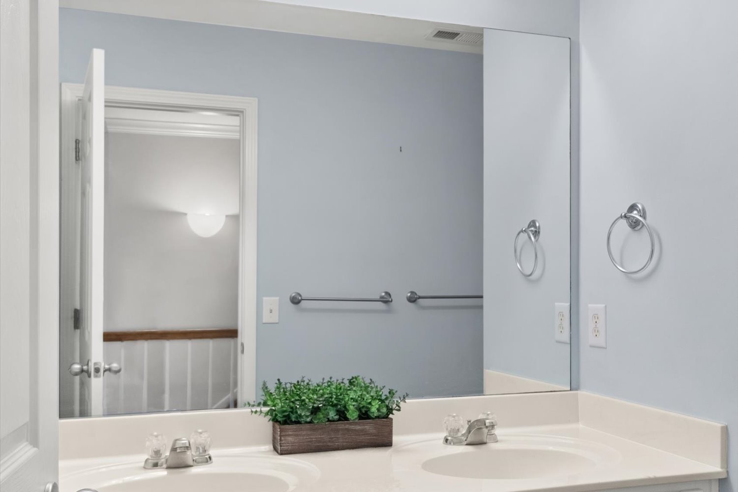 1164 Sydney Ter Property Photo 21
