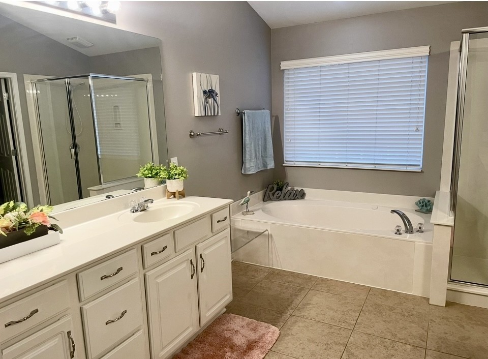 1164 Sydney Ter Property Photo 24