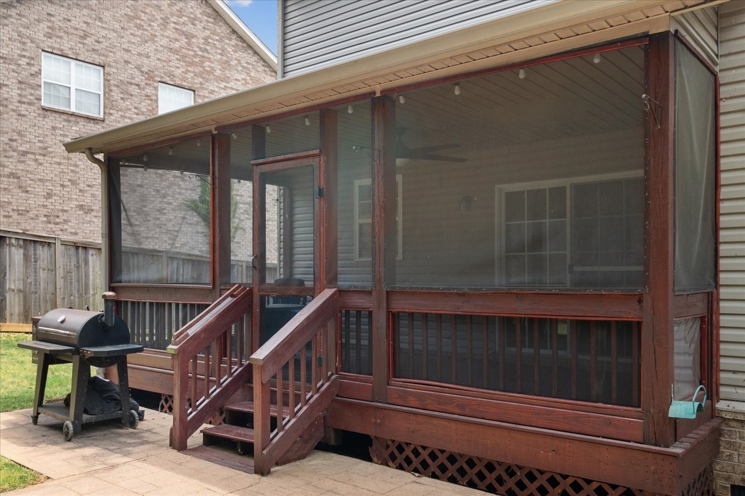 1164 Sydney Ter Property Photo 30