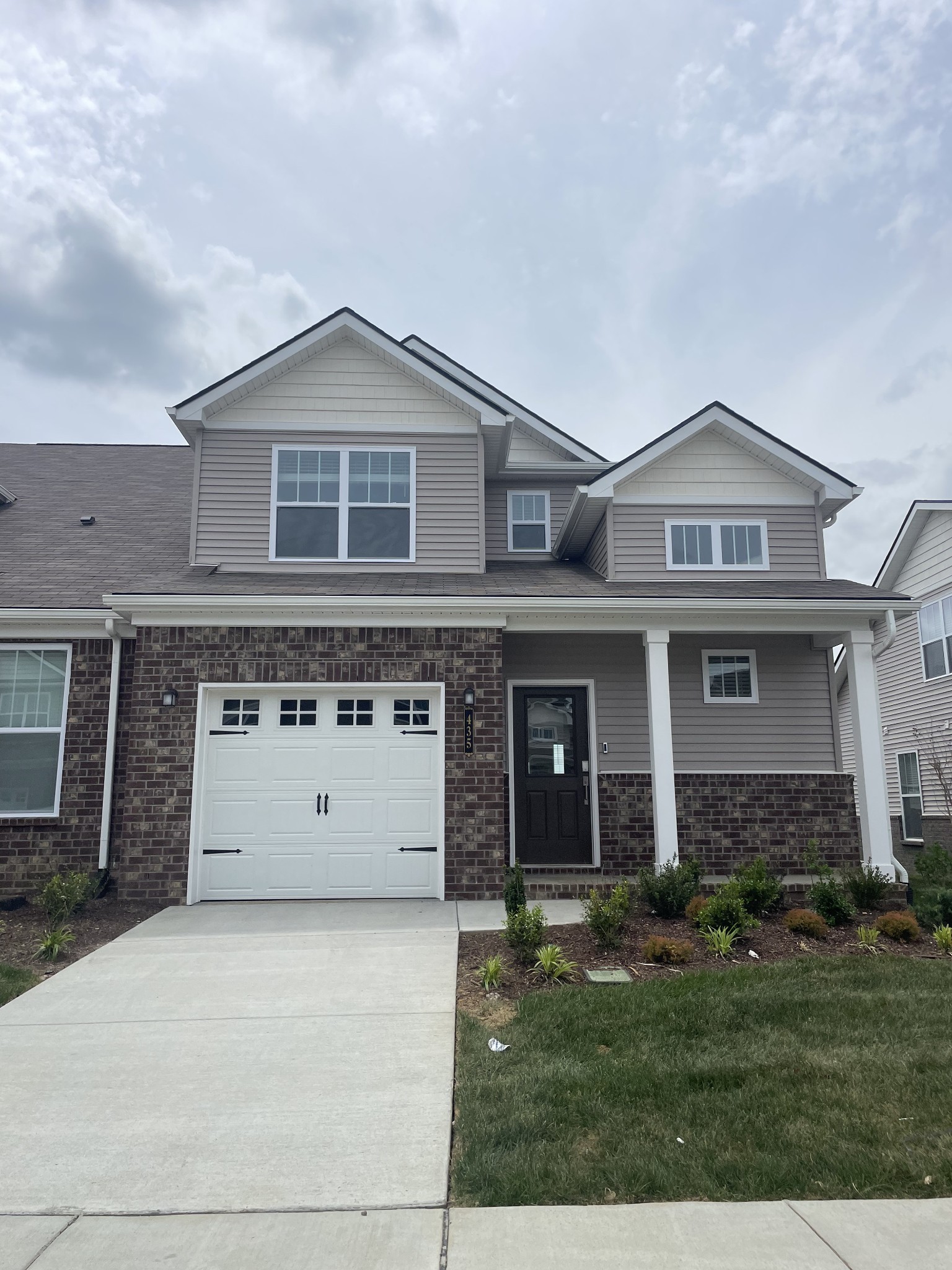 435 Alcott Way Property Photo 1