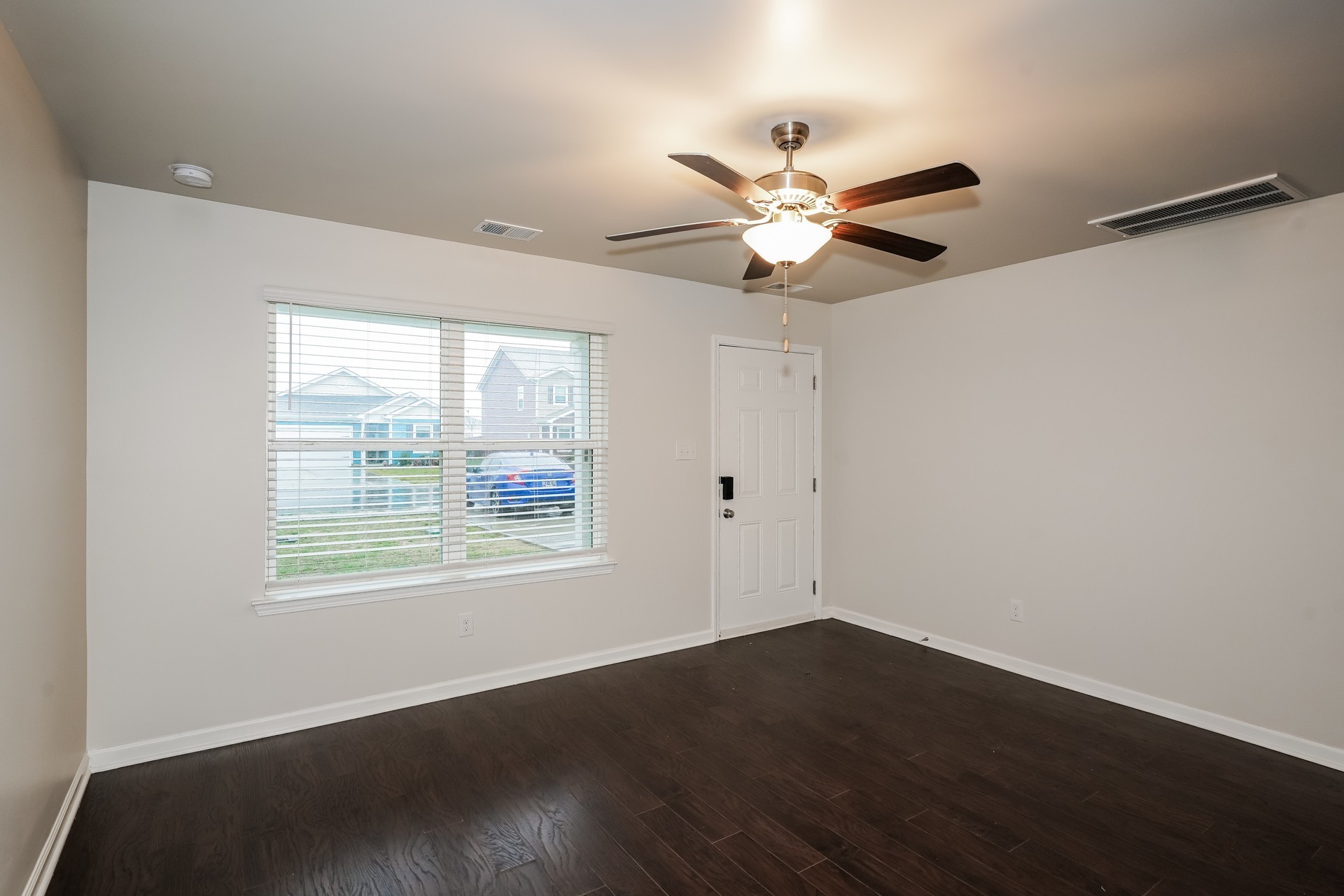 3727 Spahn Ln Property Photo 3