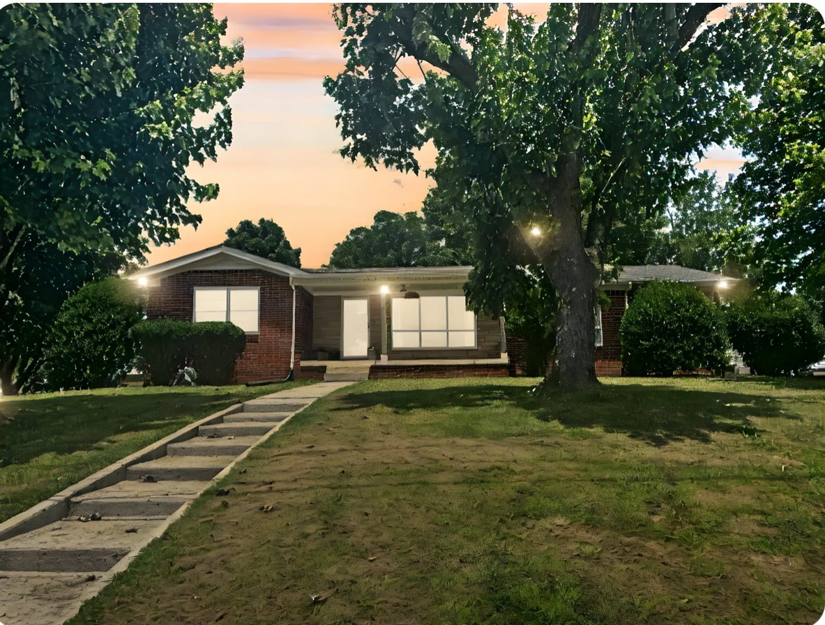 625 College Ave, E Property Photo 6
