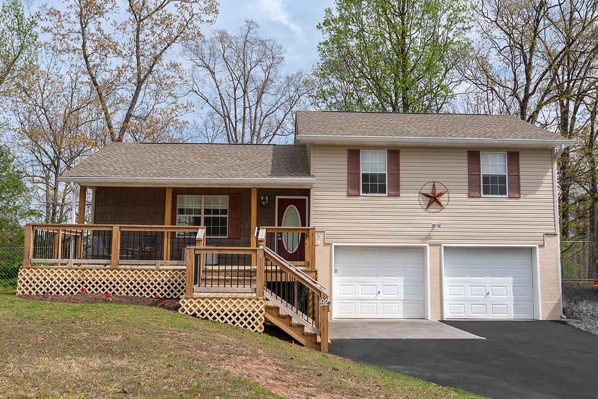 92 Ronnie Lane Property Photo