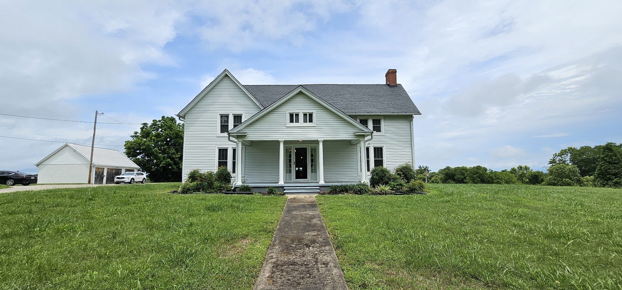 315 Seven Mile Ferry Rd Property Photo 1