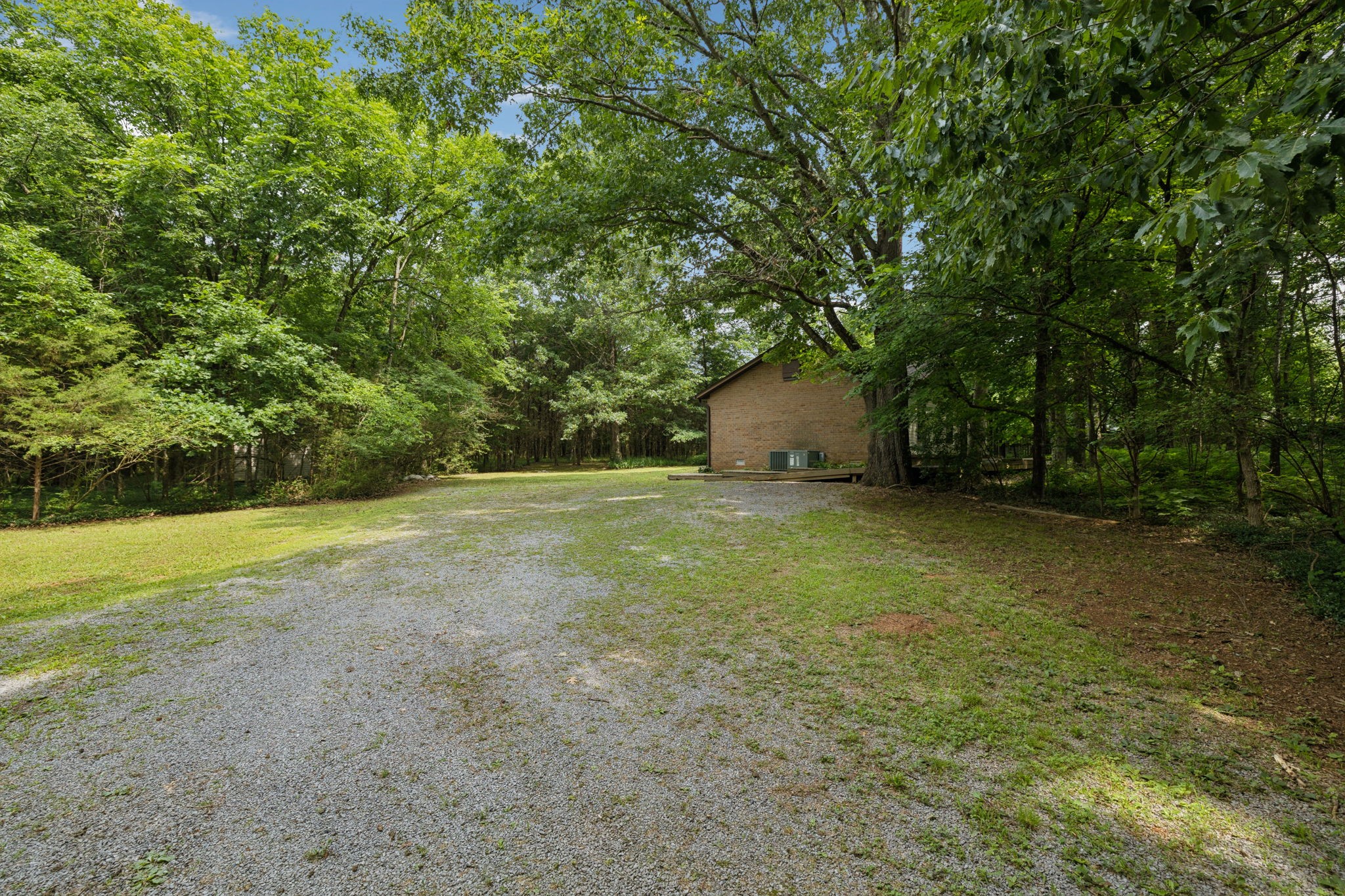 6031 Buckeye Valley Rd Property Photo 4