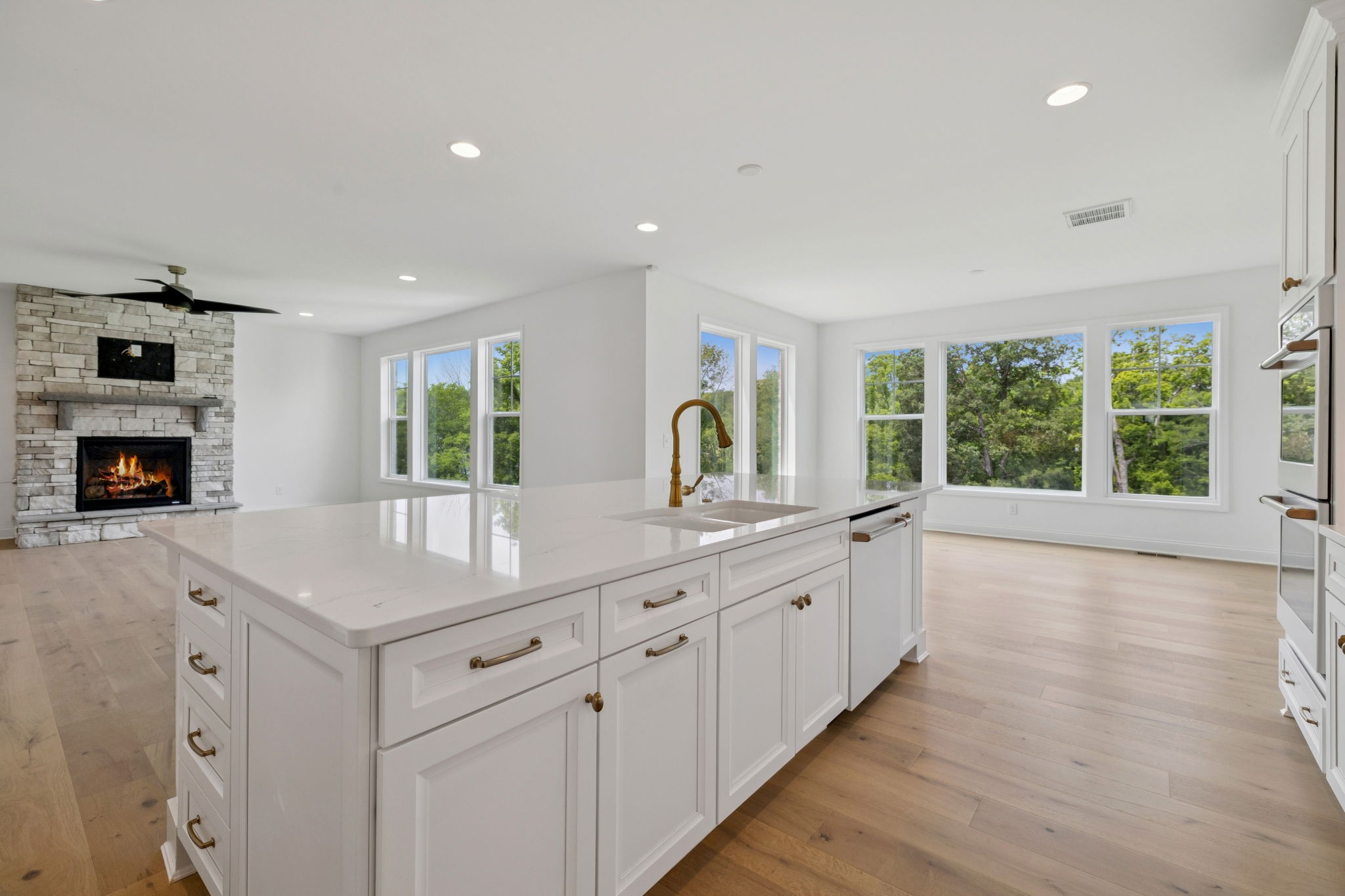 820 Westchester Cir Property Photo 33