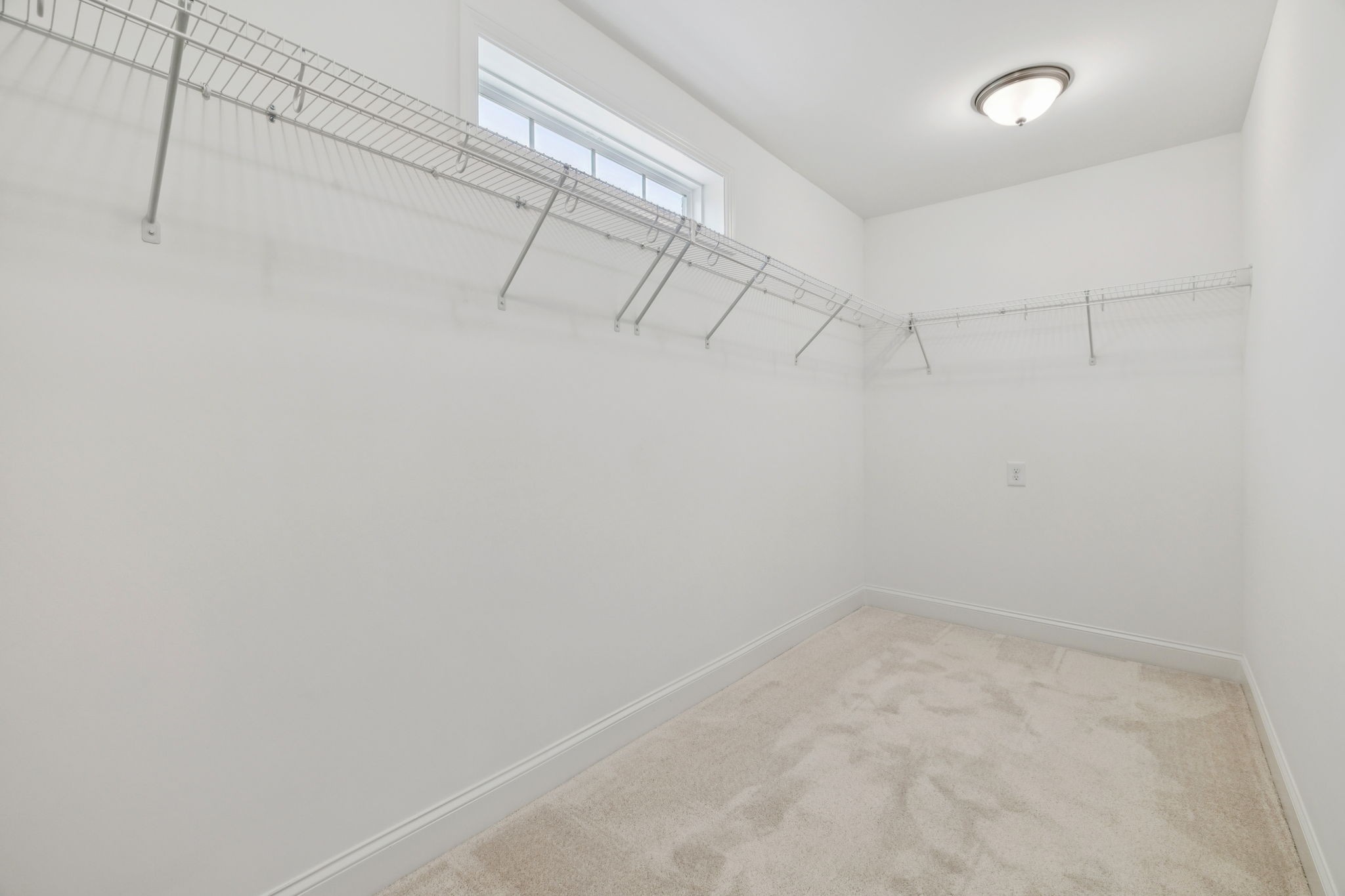 820 Westchester Cir Property Photo 57