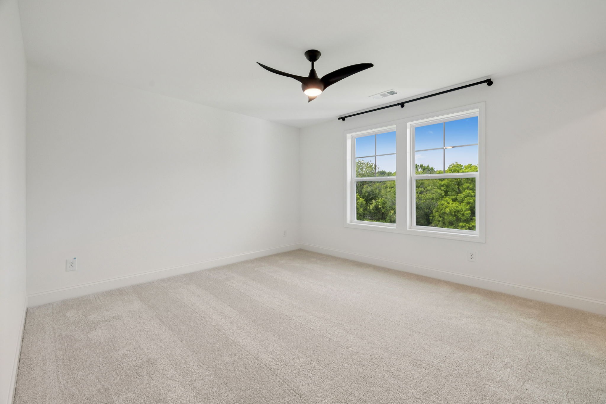 820 Westchester Cir Property Photo 71