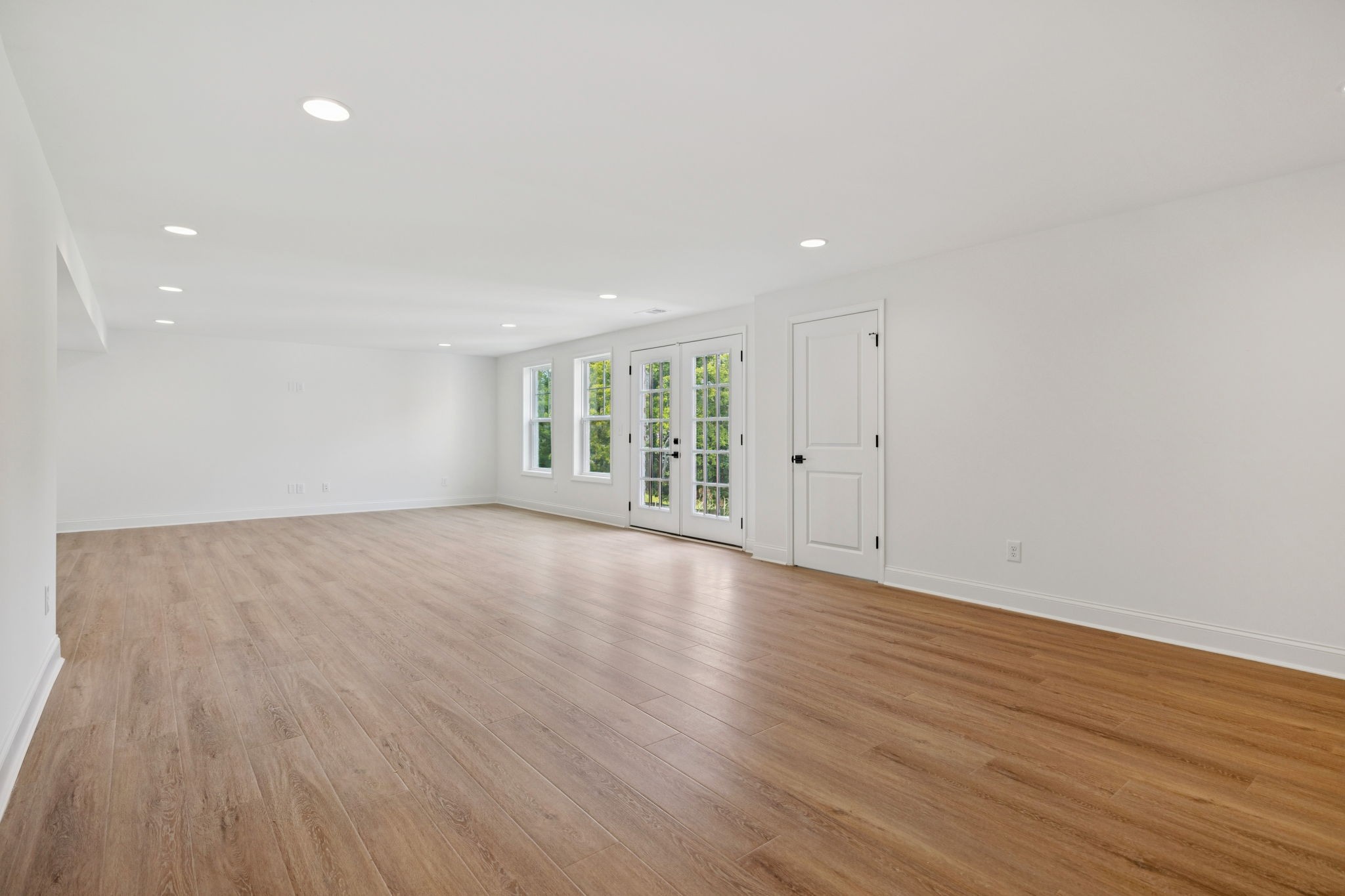 820 Westchester Cir Property Photo 87