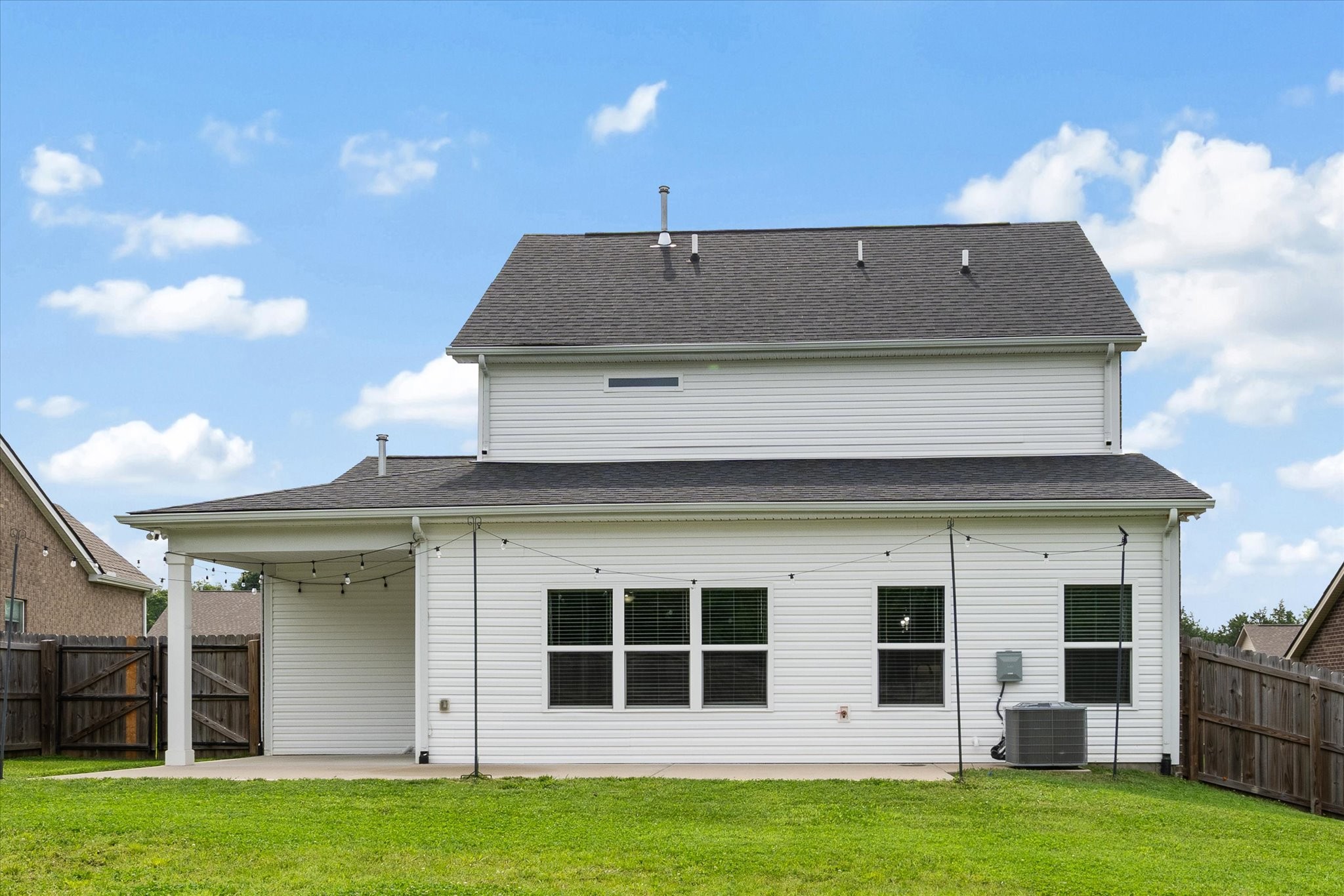 574 Oakvale Ln Property Photo 30