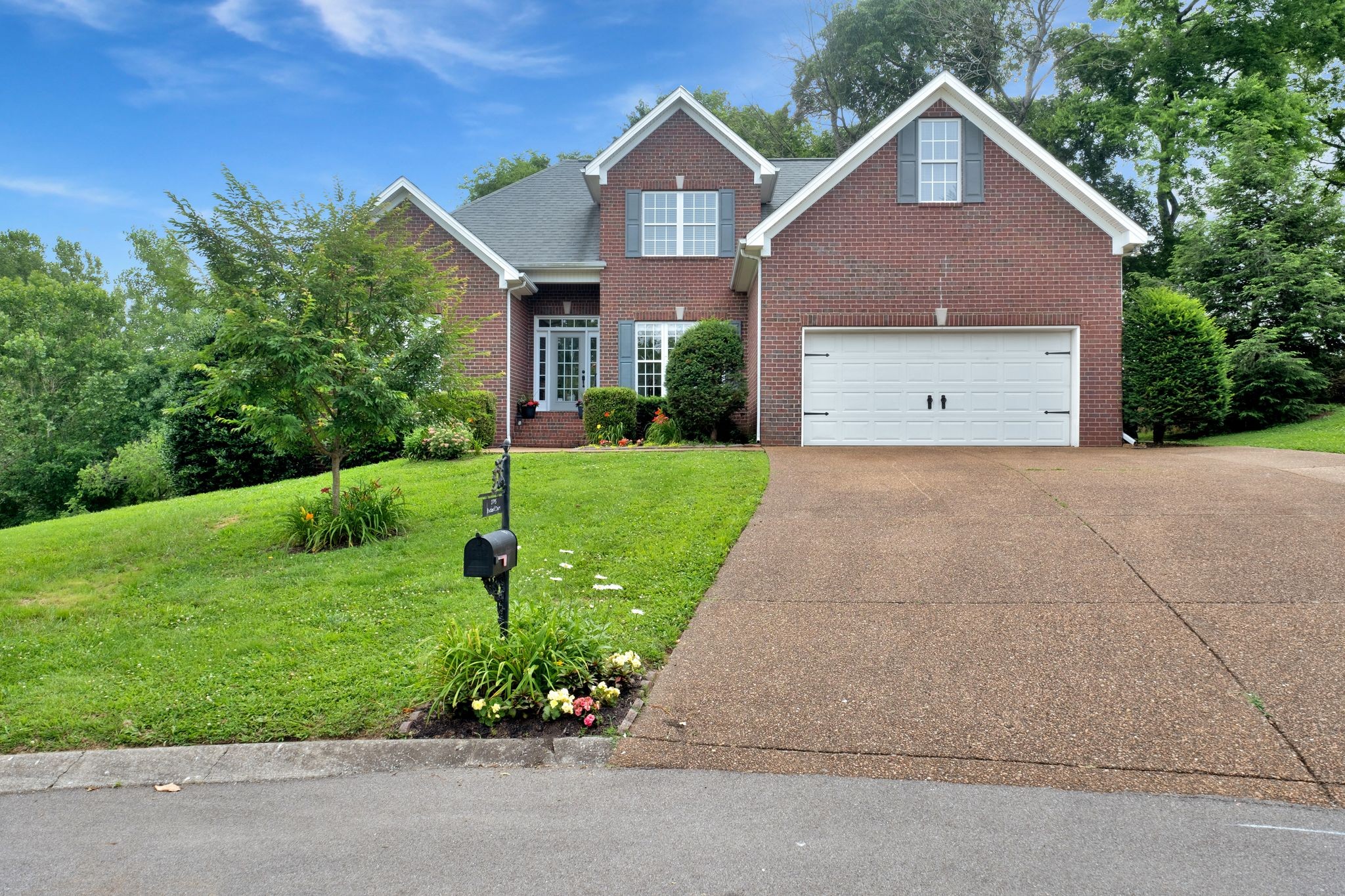 2785 Rutland Ct Property Photo 1