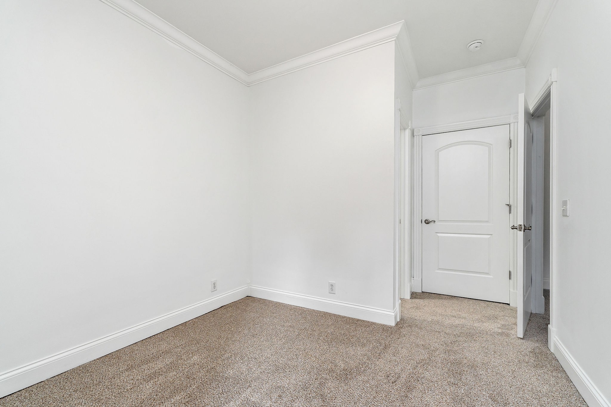 280 Sandgate Dr Property Photo 35