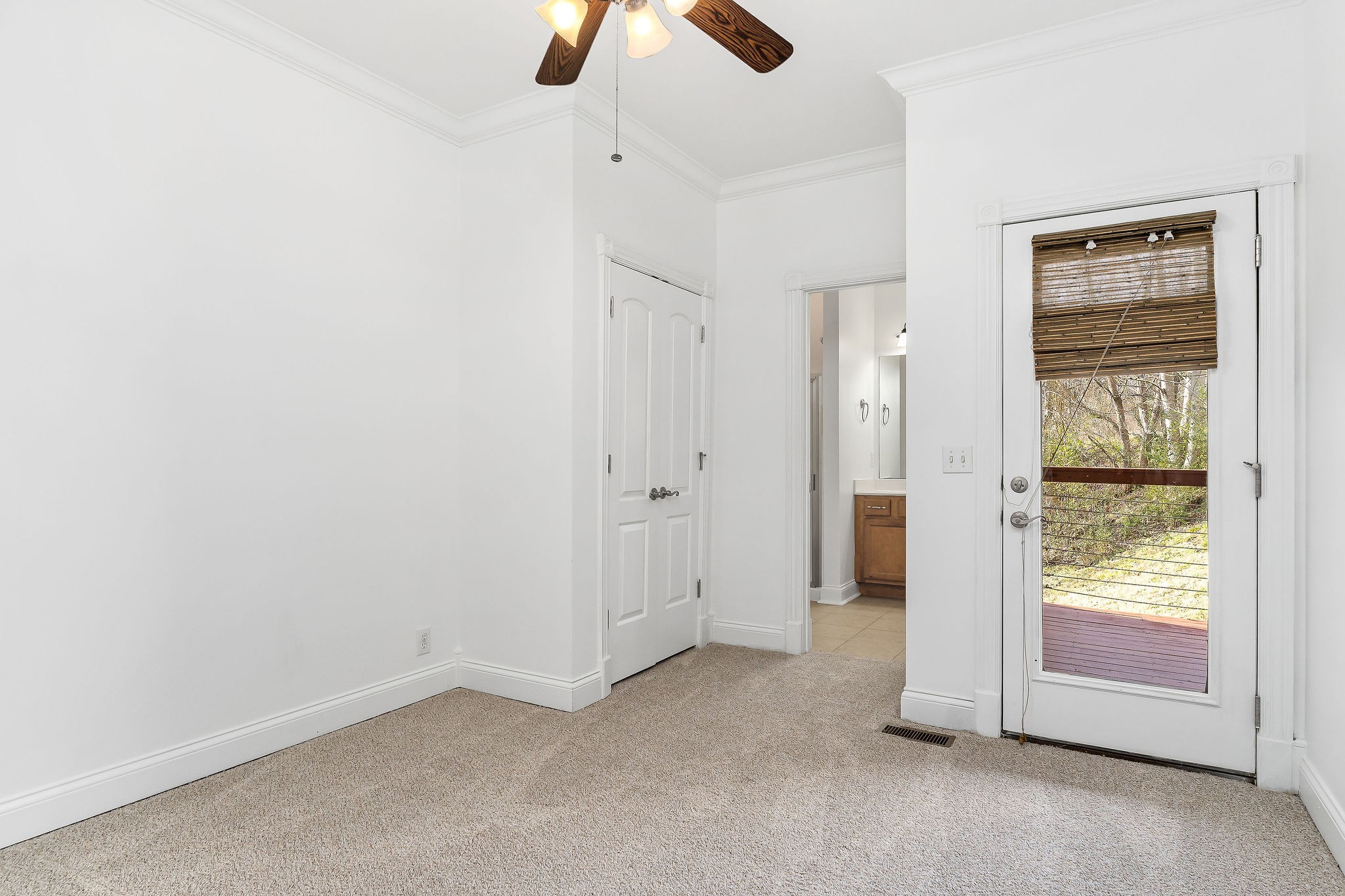 280 Sandgate Dr Property Photo 44