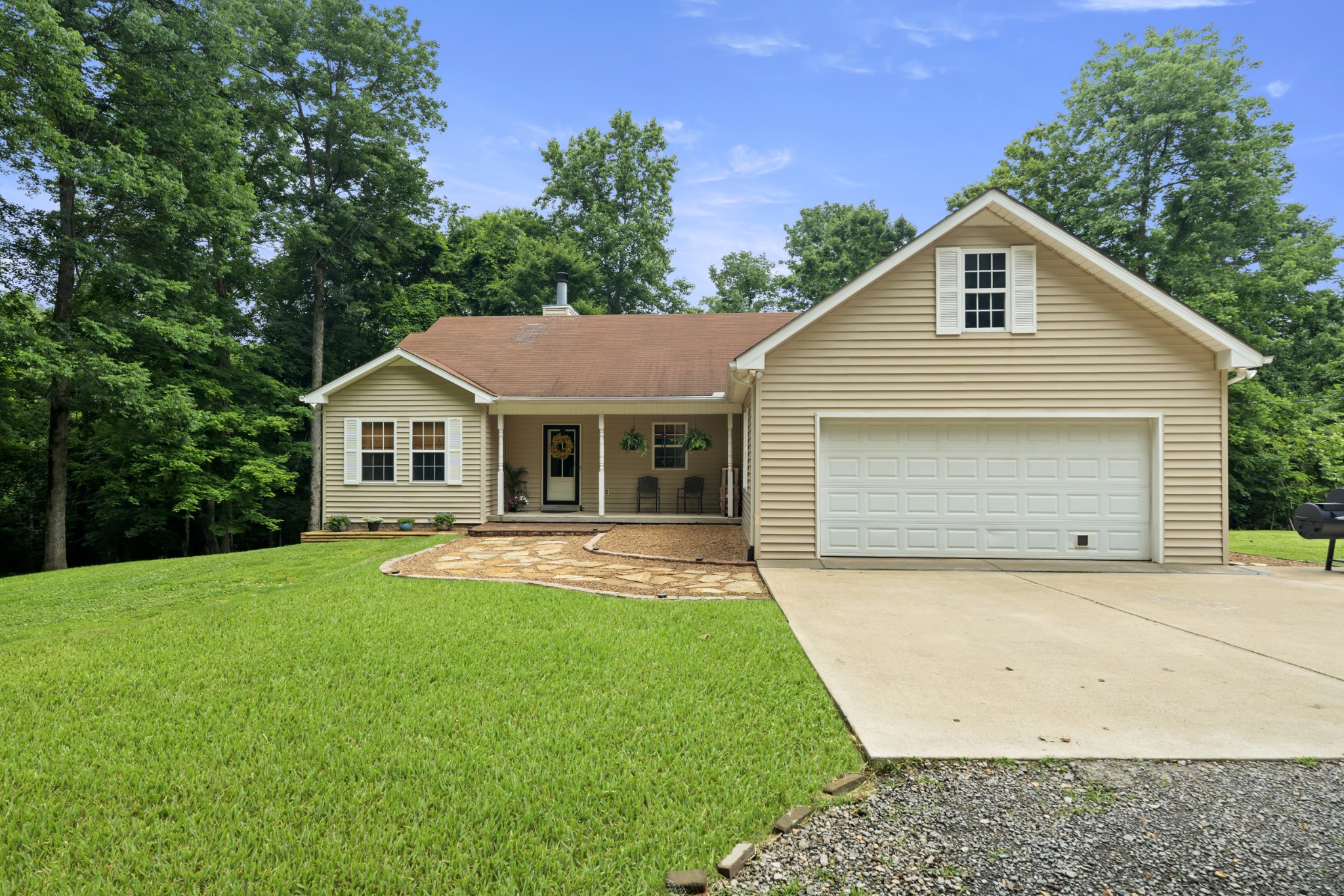 1150 Tonya Trl Property Photo 1