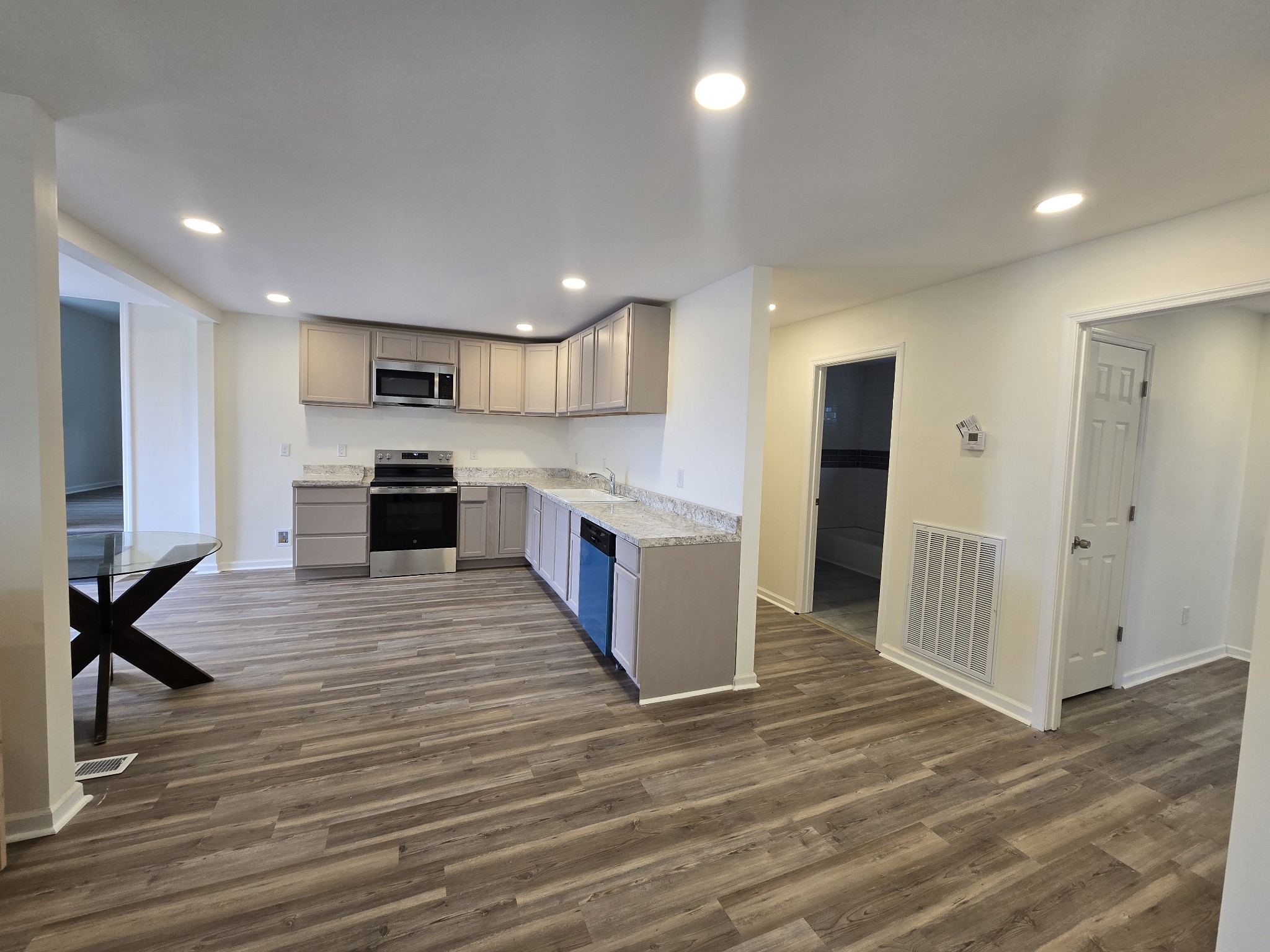 409 Toney Rd Property Photo 1
