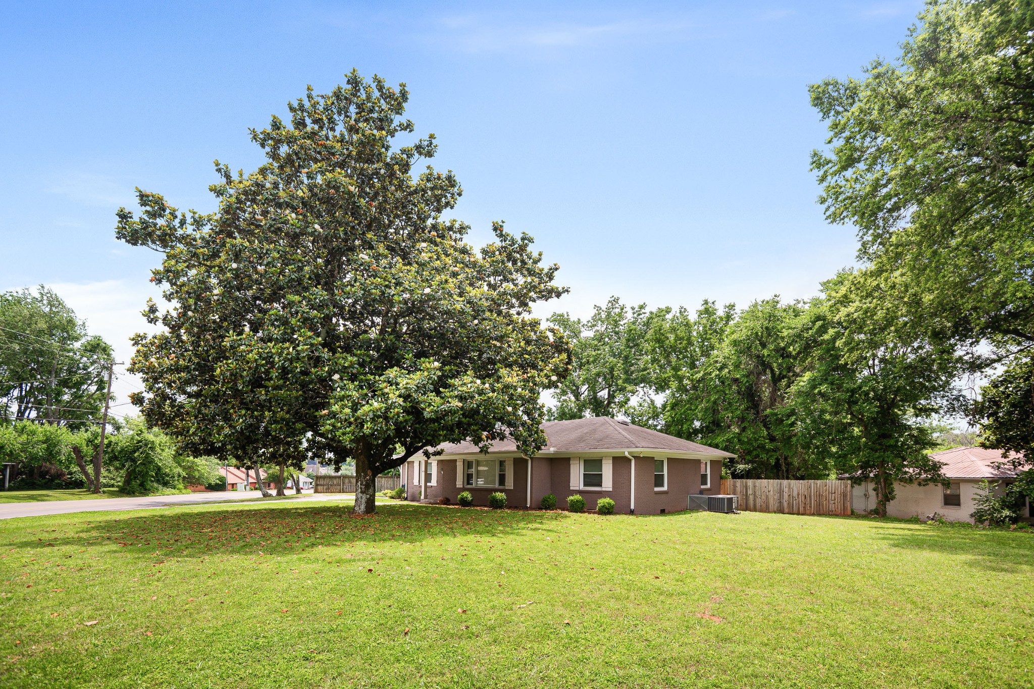 418 Winfrey Dr Property Photo 14
