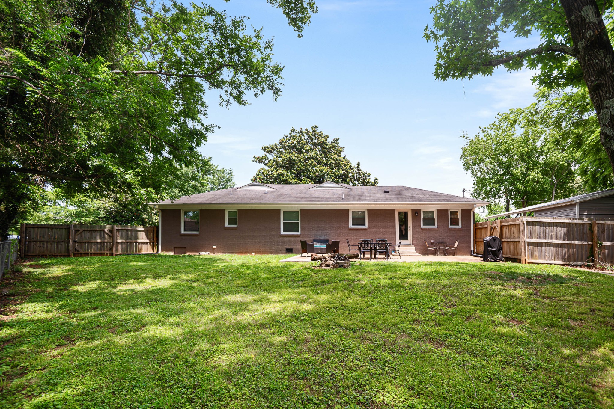 418 Winfrey Dr Property Photo 18