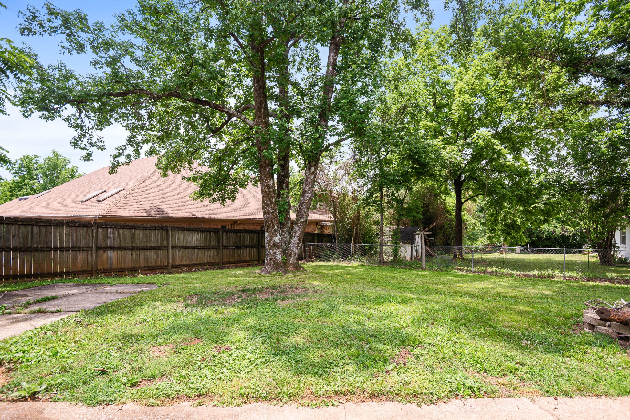 418 Winfrey Dr Property Photo 19