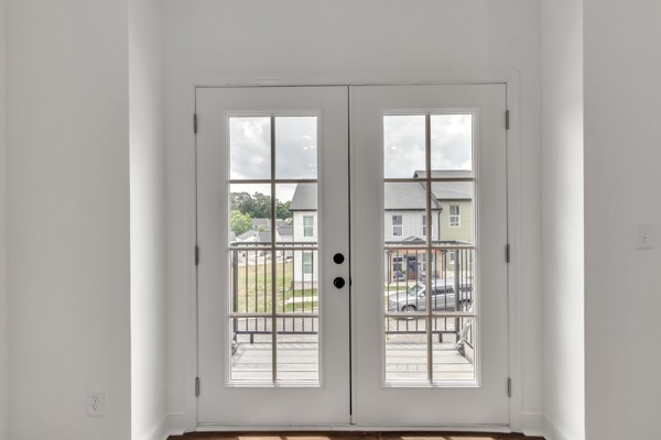 191 Charleston Ave Property Photo 17