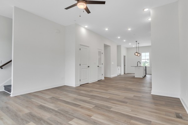 191 Charleston Ave Property Photo 18