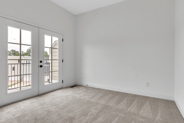191 Charleston Ave Property Photo 21
